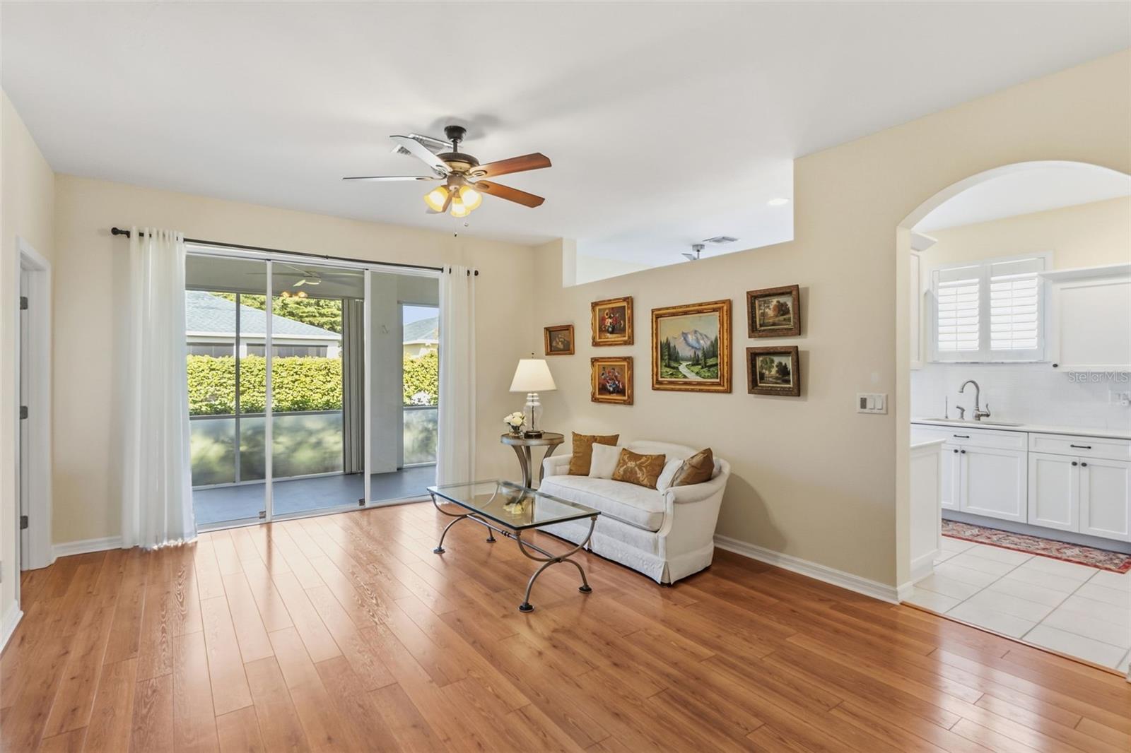 Image 4 of 44 For 1777 Emerald Cove Circle