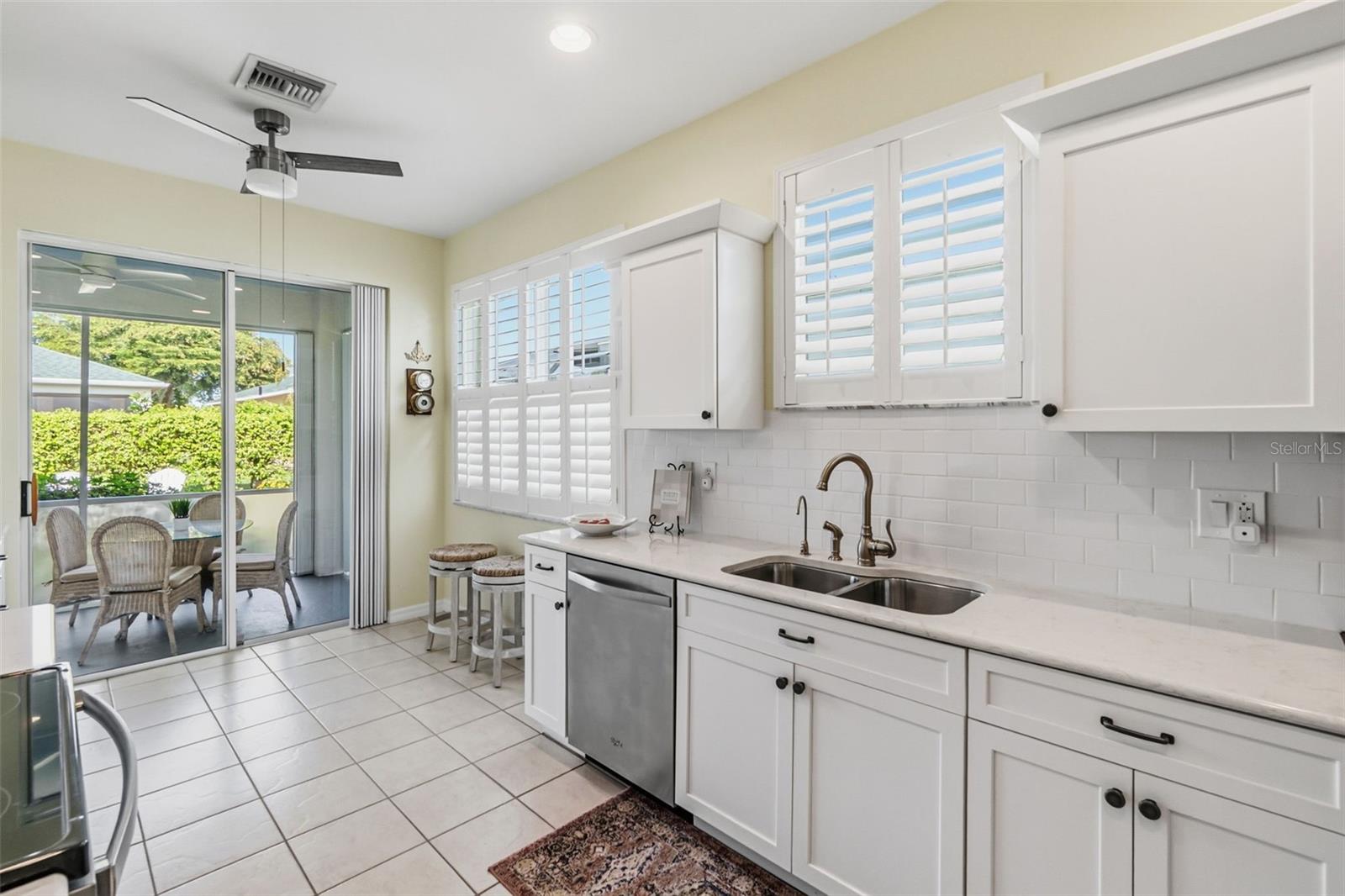 Image 9 of 44 For 1777 Emerald Cove Circle