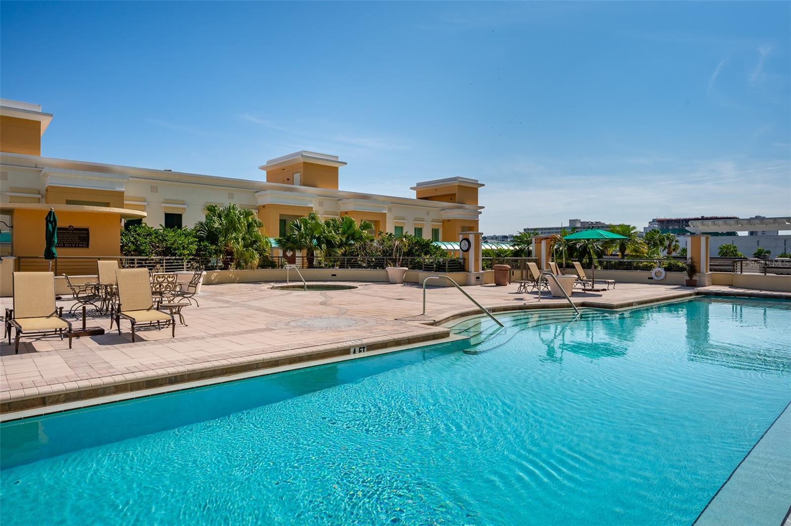 Image 25 of 53 For 800 Tamiami Trail 611