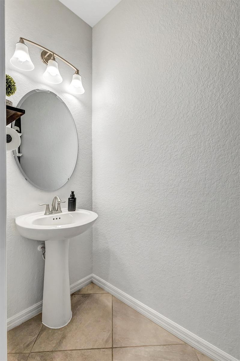 Image 21 of 93 For 17834 Polo Trail