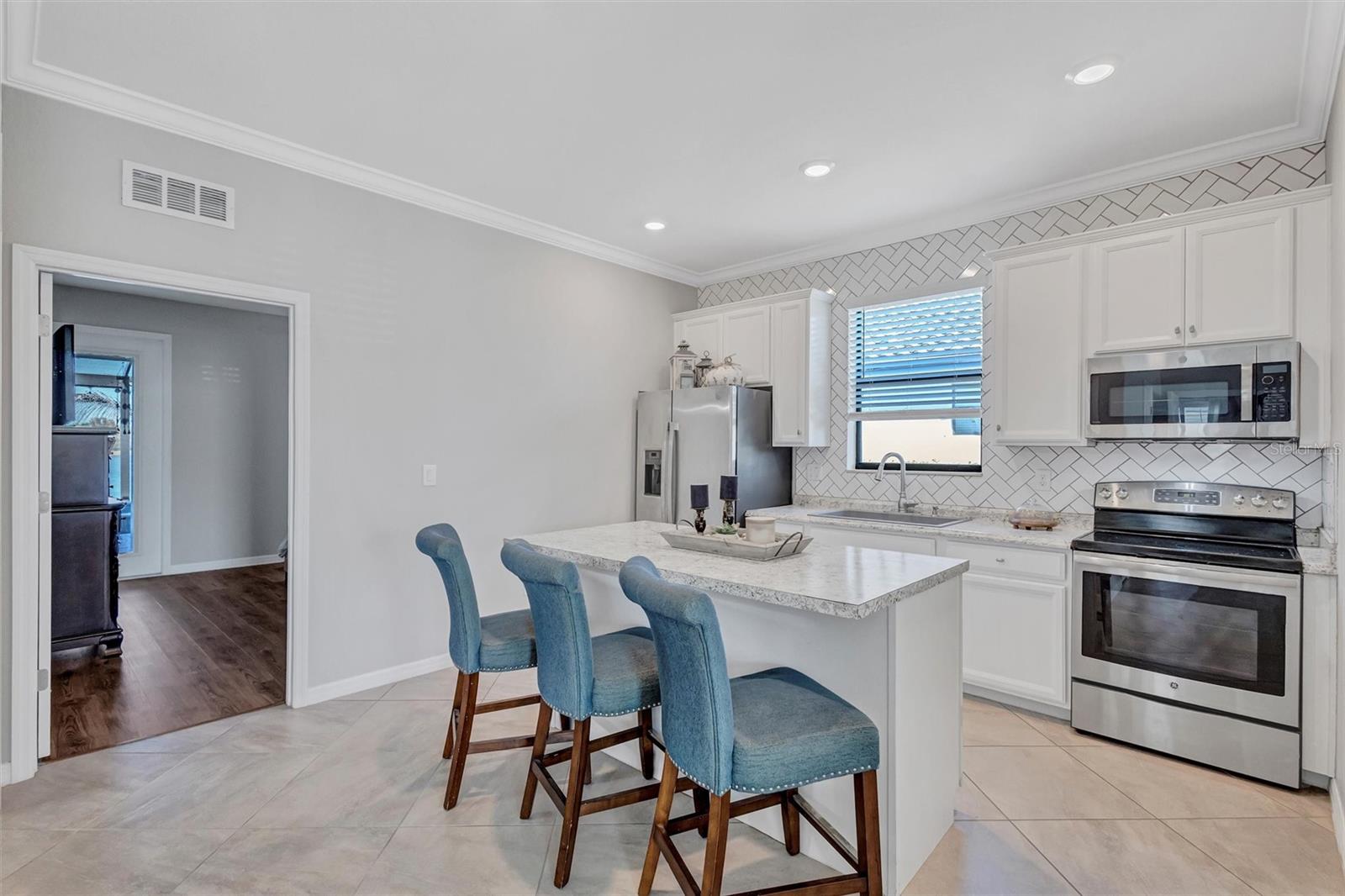 Image 24 of 93 For 17834 Polo Trail