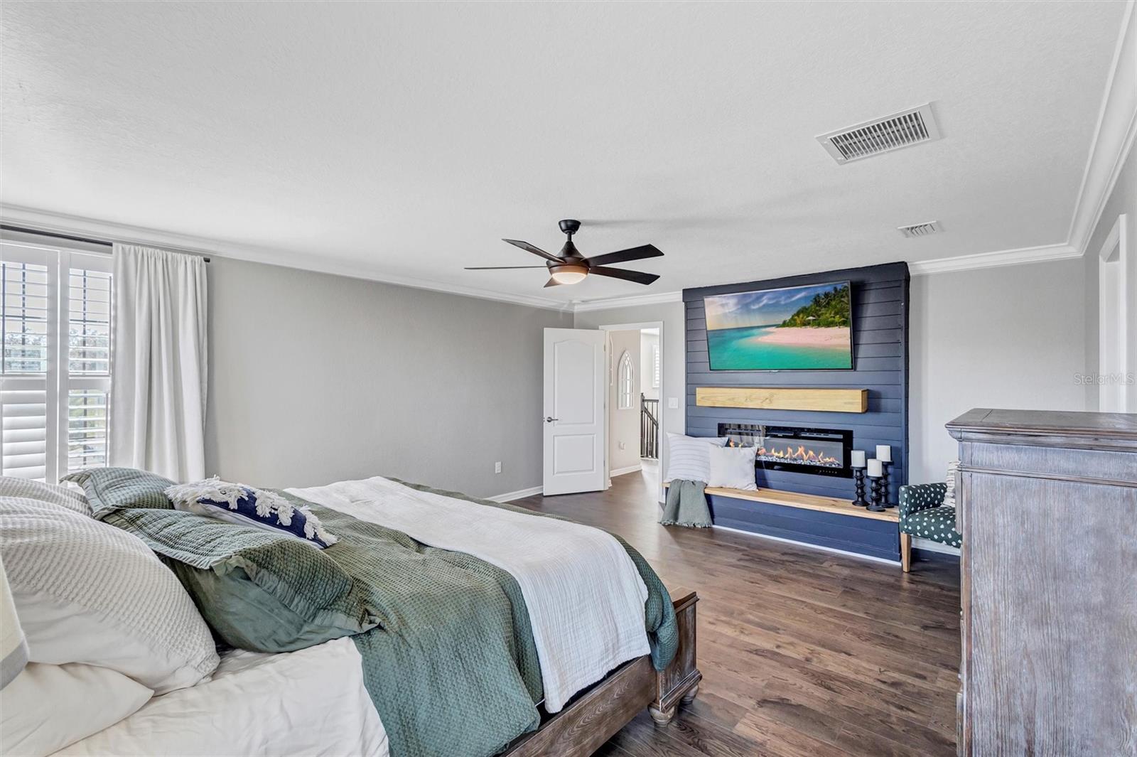 Image 36 of 93 For 17834 Polo Trail