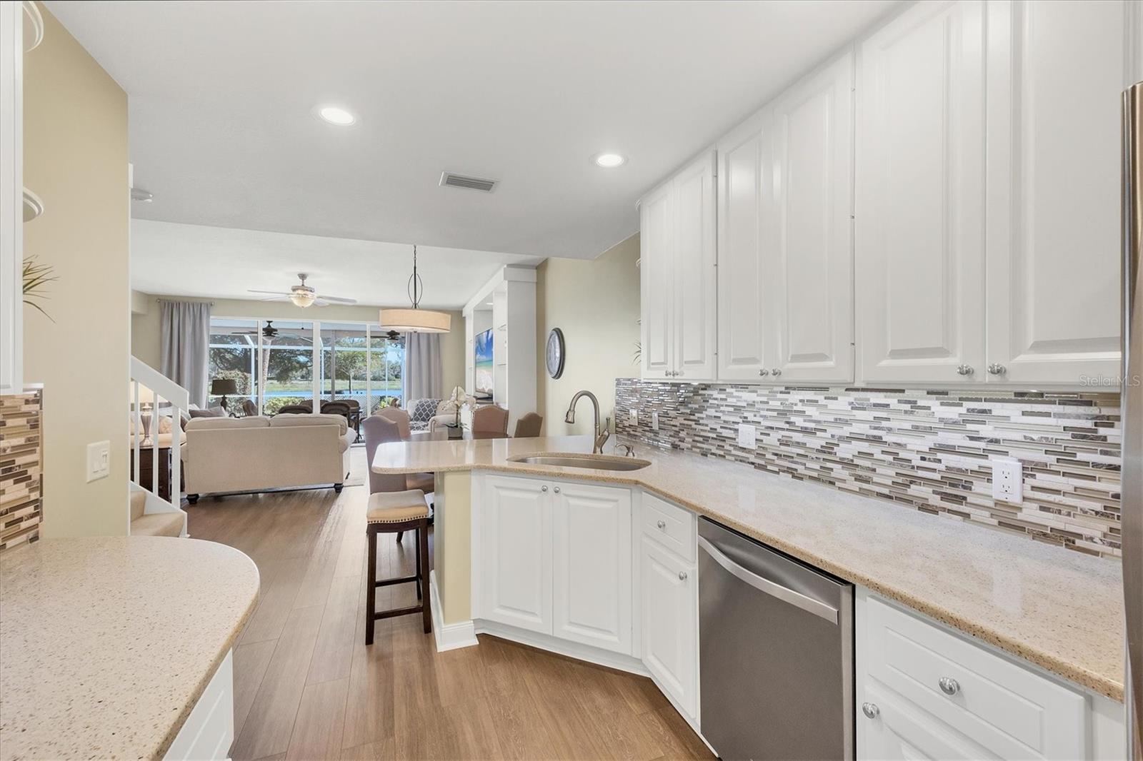 Image 8 of 60 For 7528 Andora Drive