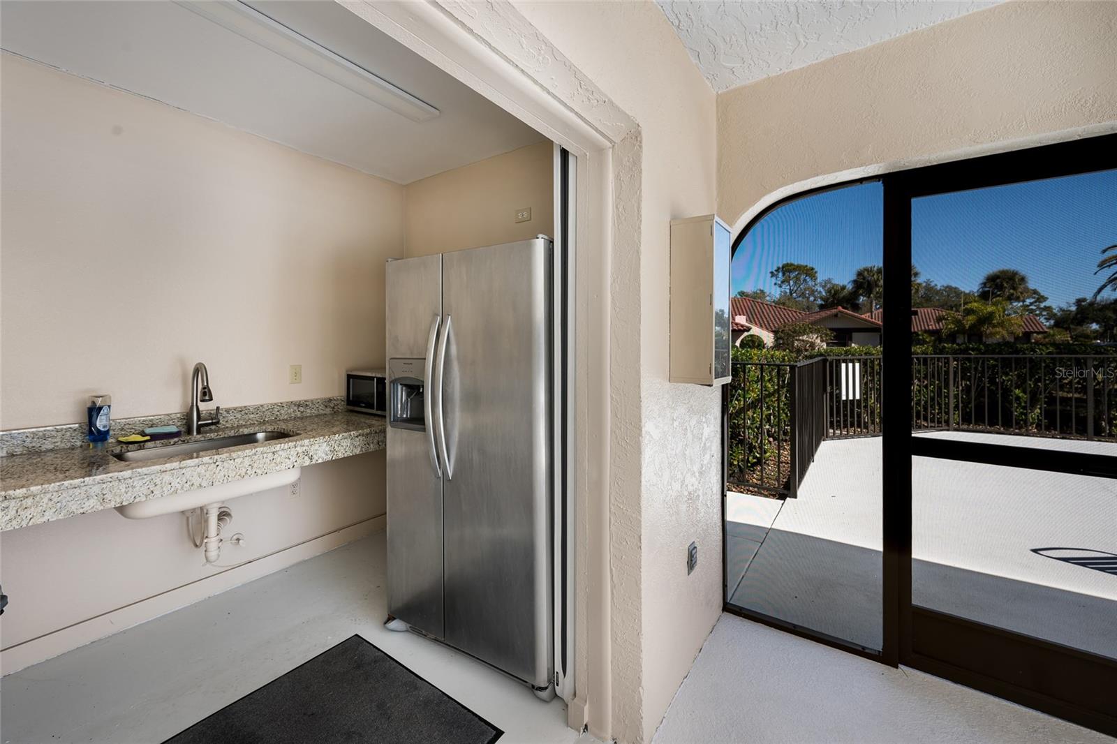 Image 36 of 40 For 5590 Golf Pointe Drive 5590