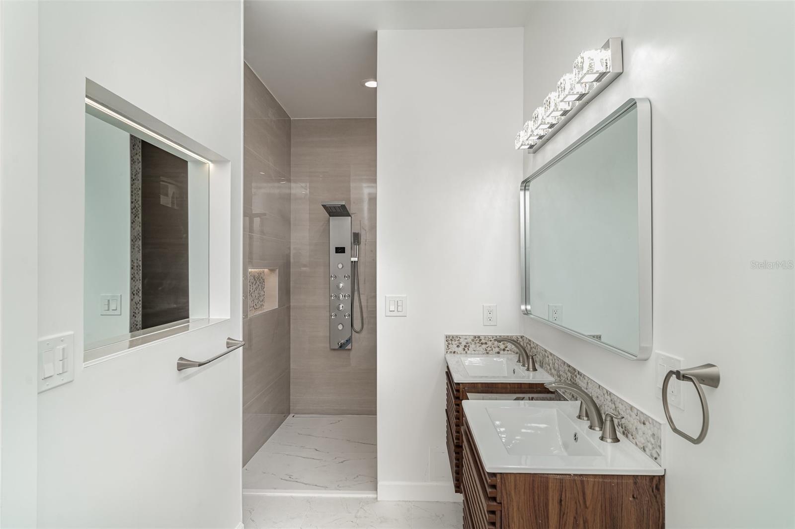 Image 12 of 29 For 2141 Cork Oak Street