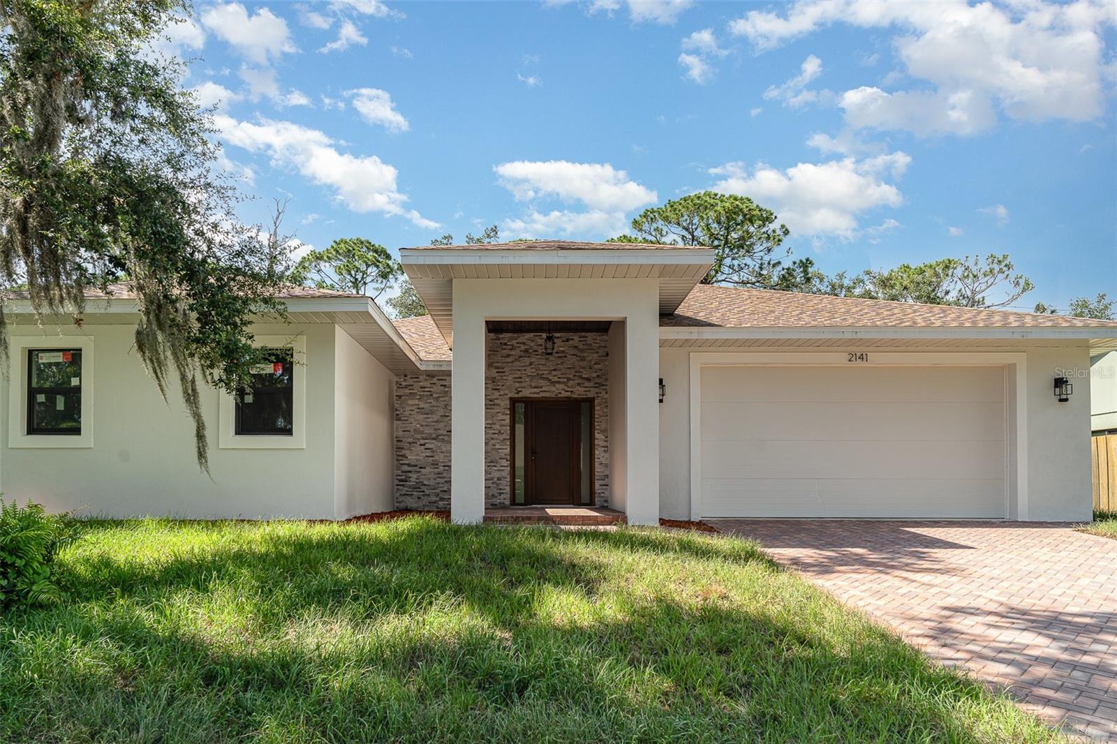 Image 4 of 29 For 2141 Cork Oak Street