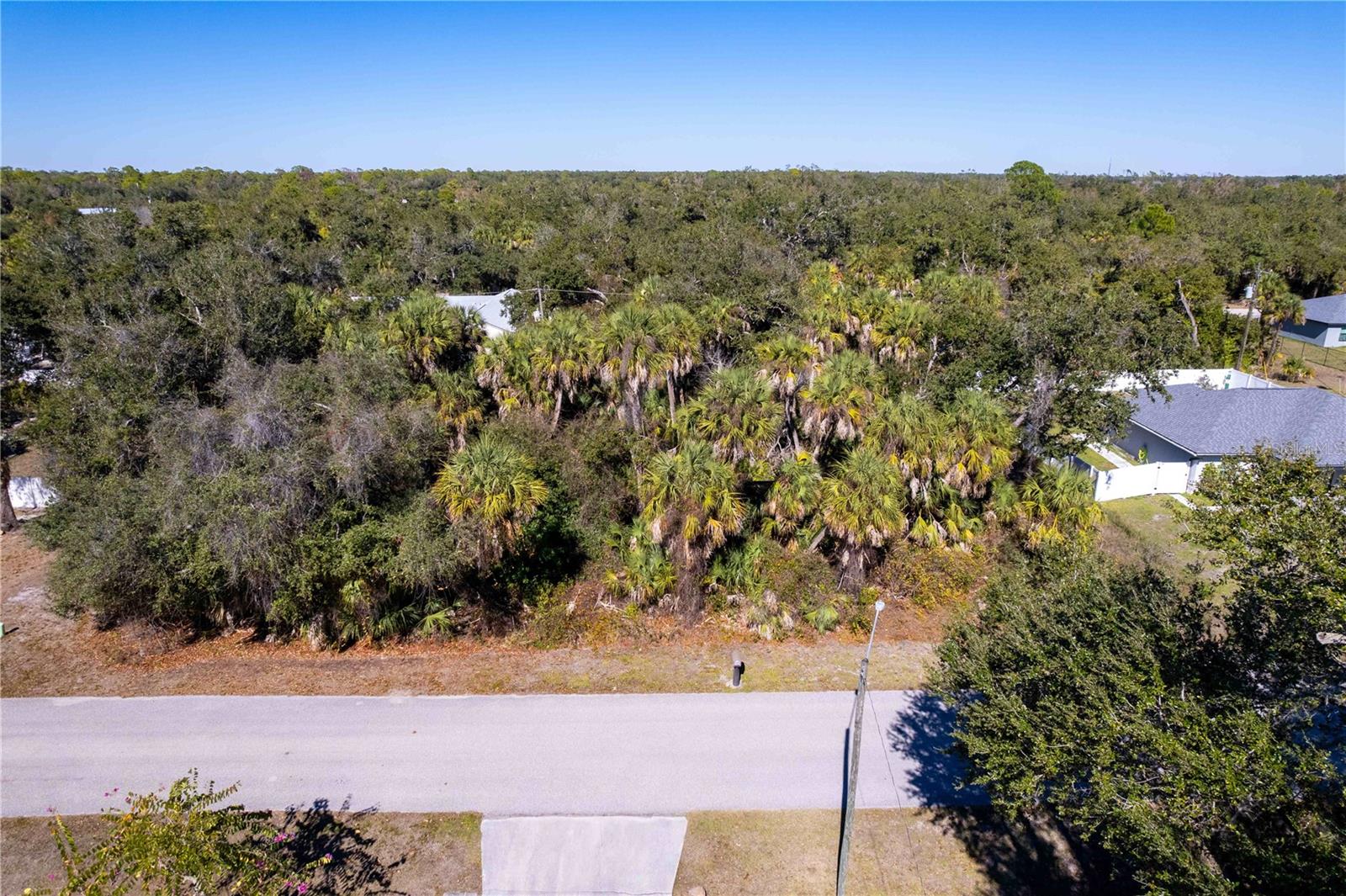 Image 19 of 21 For 16250 Banyan Avenue