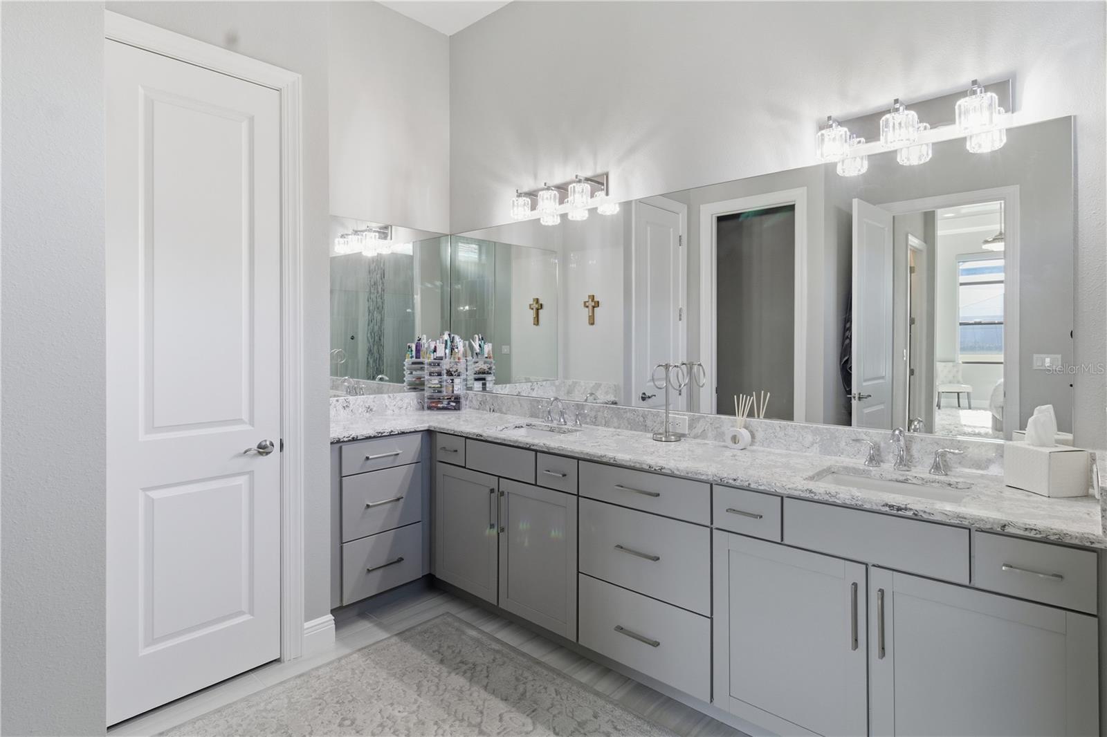 Image 30 of 53 For 4855 Pastel Court