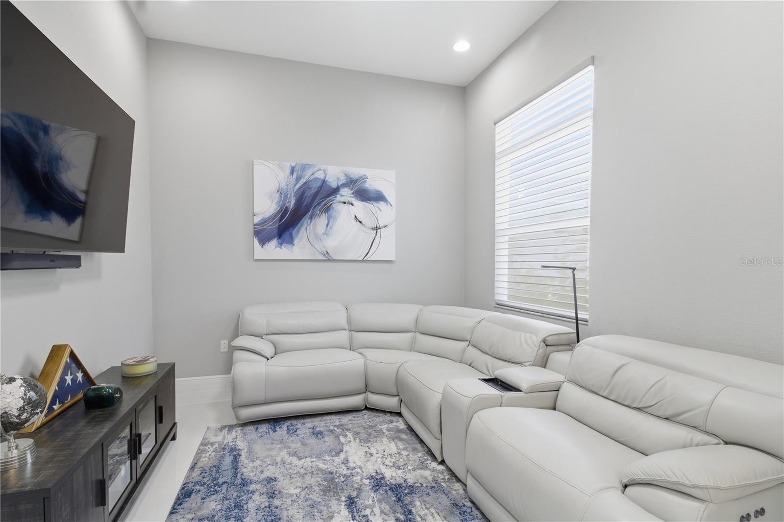 Image 5 of 53 For 4855 Pastel Court