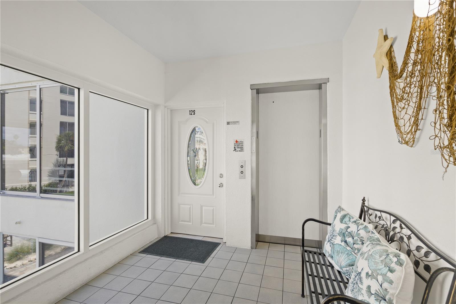 Image 2 of 38 For 6146 Midnight Pass Road 12s