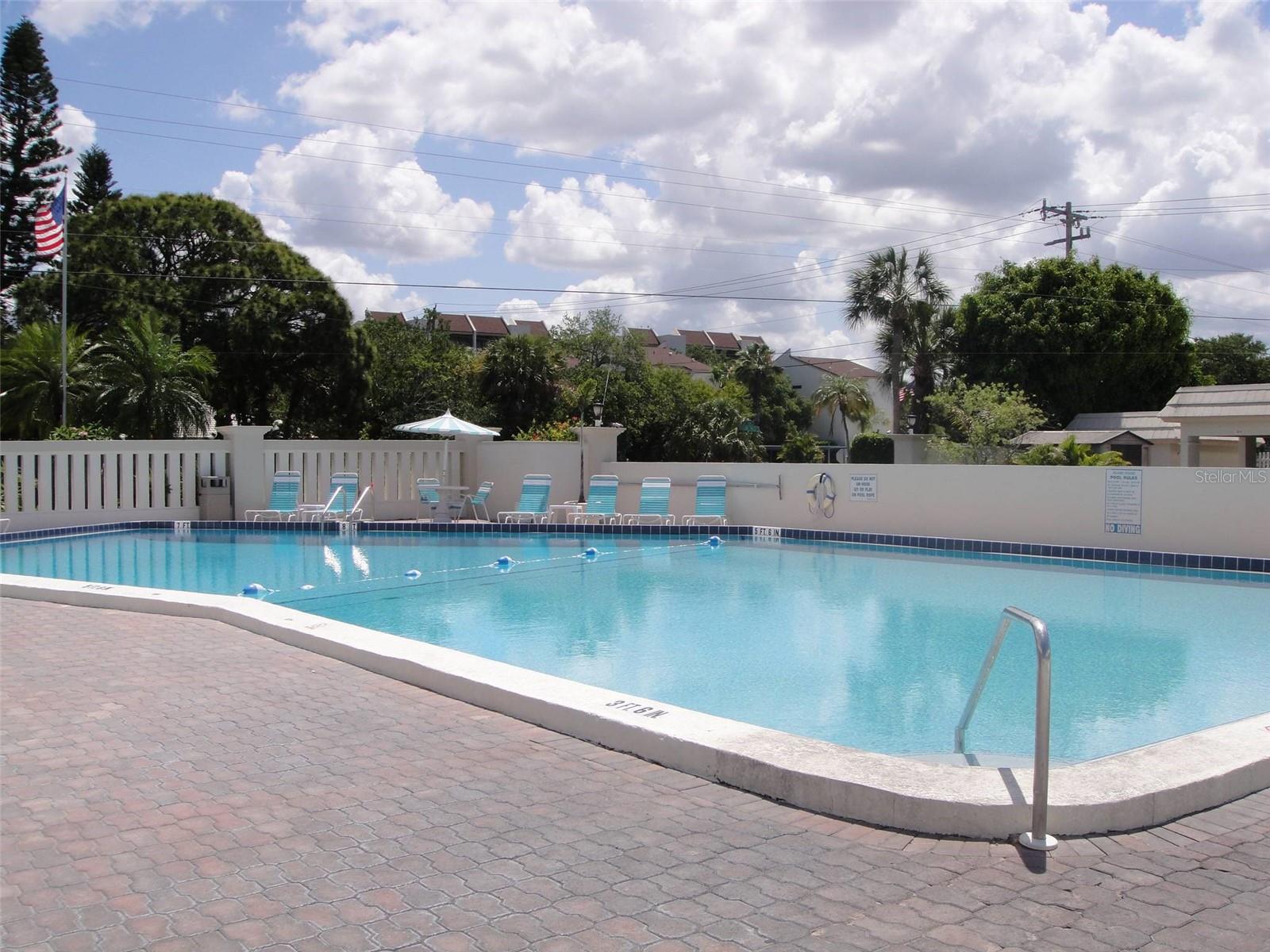 Image 36 of 38 For 6146 Midnight Pass Road 12s