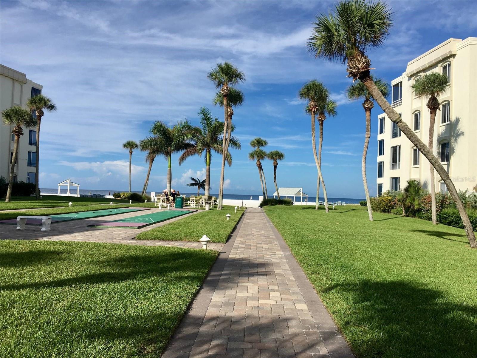 Image 37 of 38 For 6146 Midnight Pass Road 12s