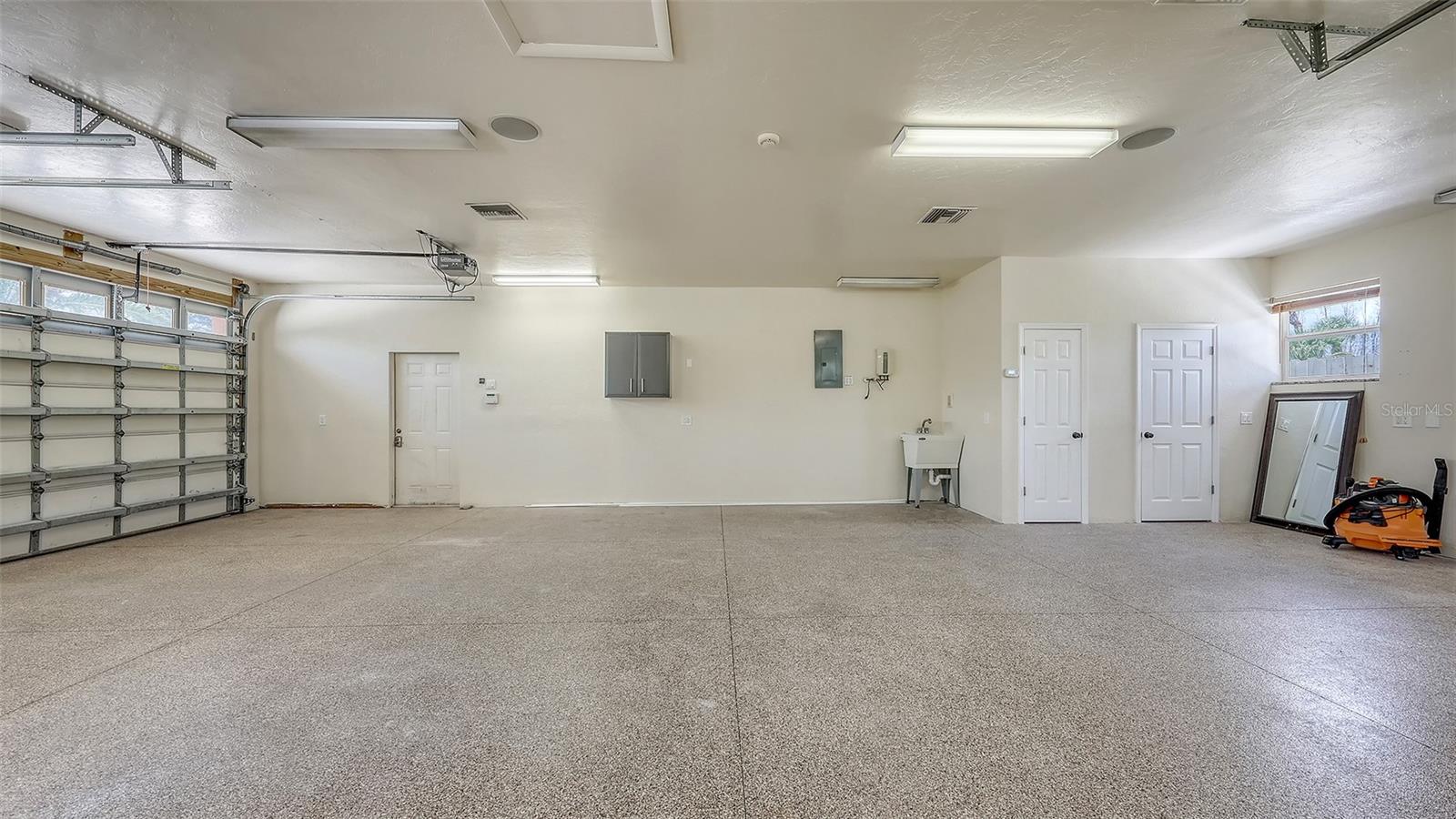 Image 26 of 51 For 1203 Lyric Lane