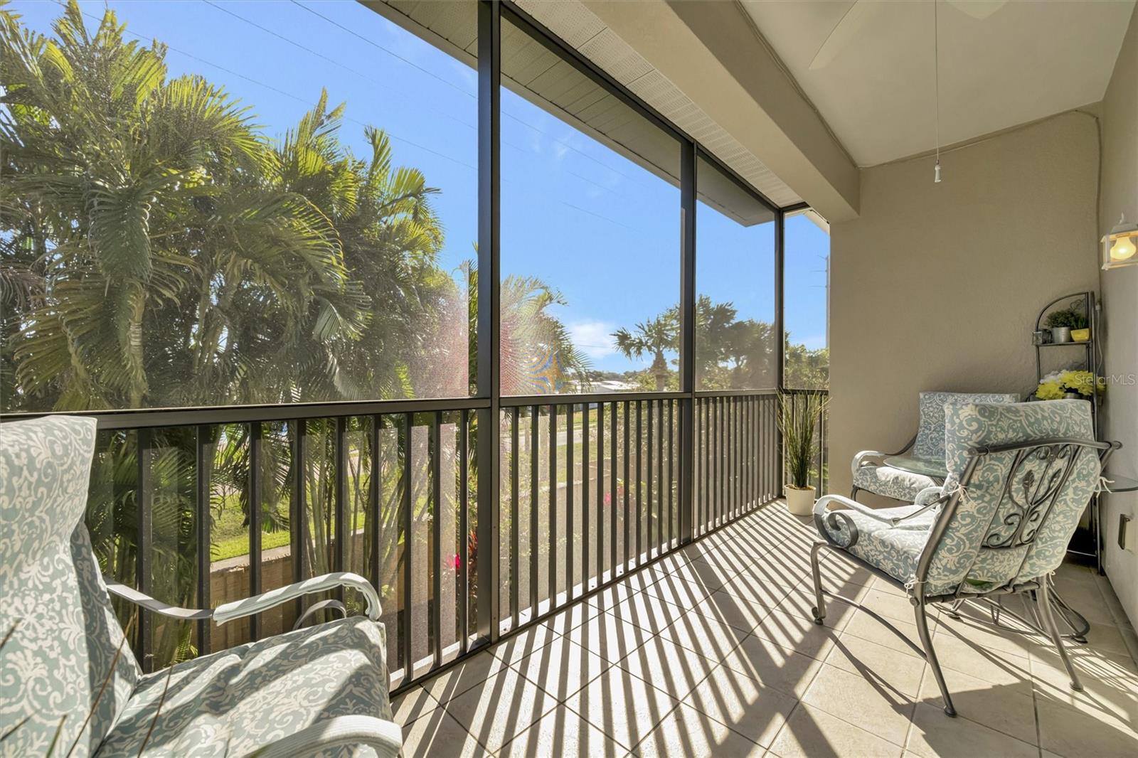 Image 15 of 34 For 4083 Overture Circle