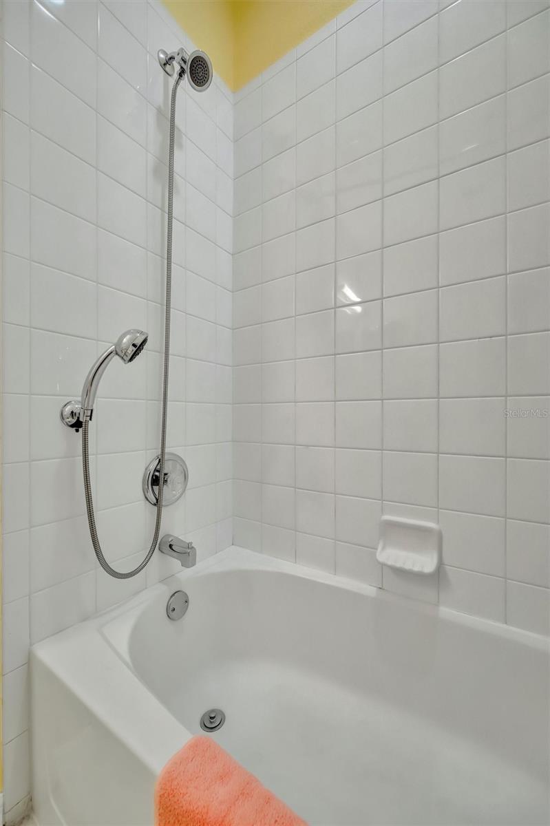 Image 24 of 34 For 4083 Overture Circle