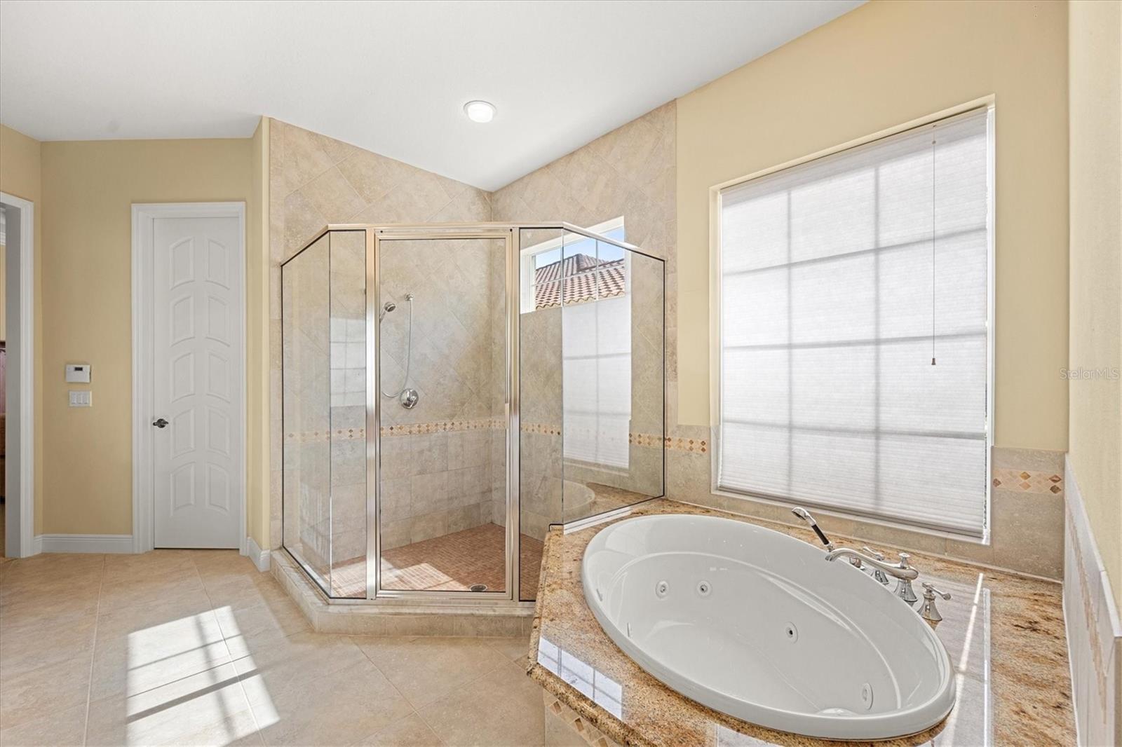 Image 21 of 52 For 7203 Chatsworth Court