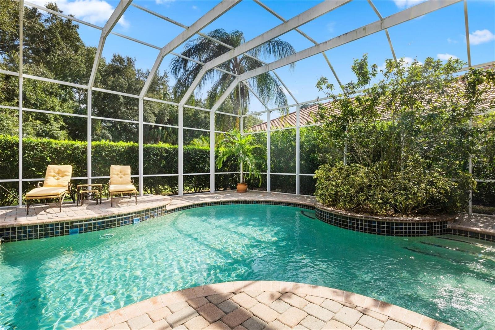 Image 29 of 52 For 7203 Chatsworth Court