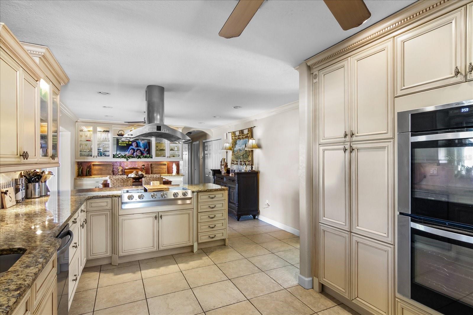 Image 13 of 68 For 5507 America Drive