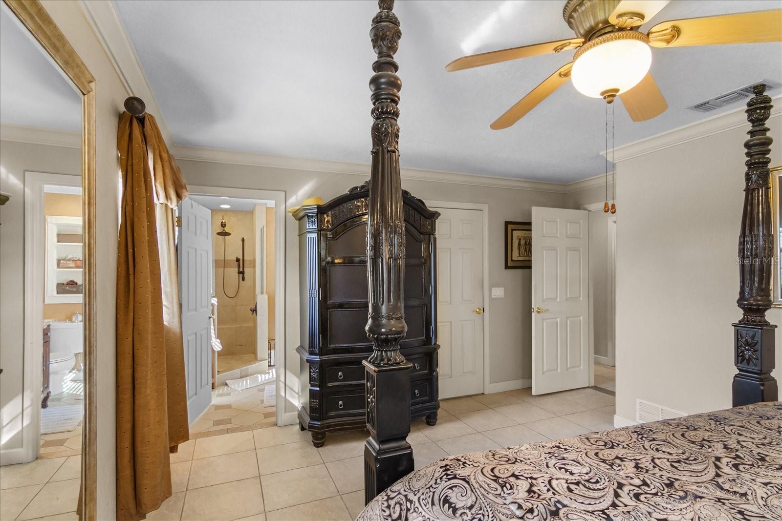 Image 43 of 68 For 5507 America Drive