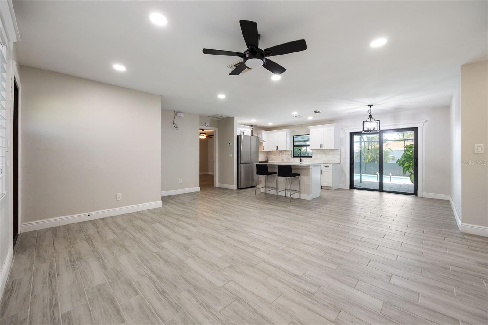 Image 11 of 52 For 1432 11th Street