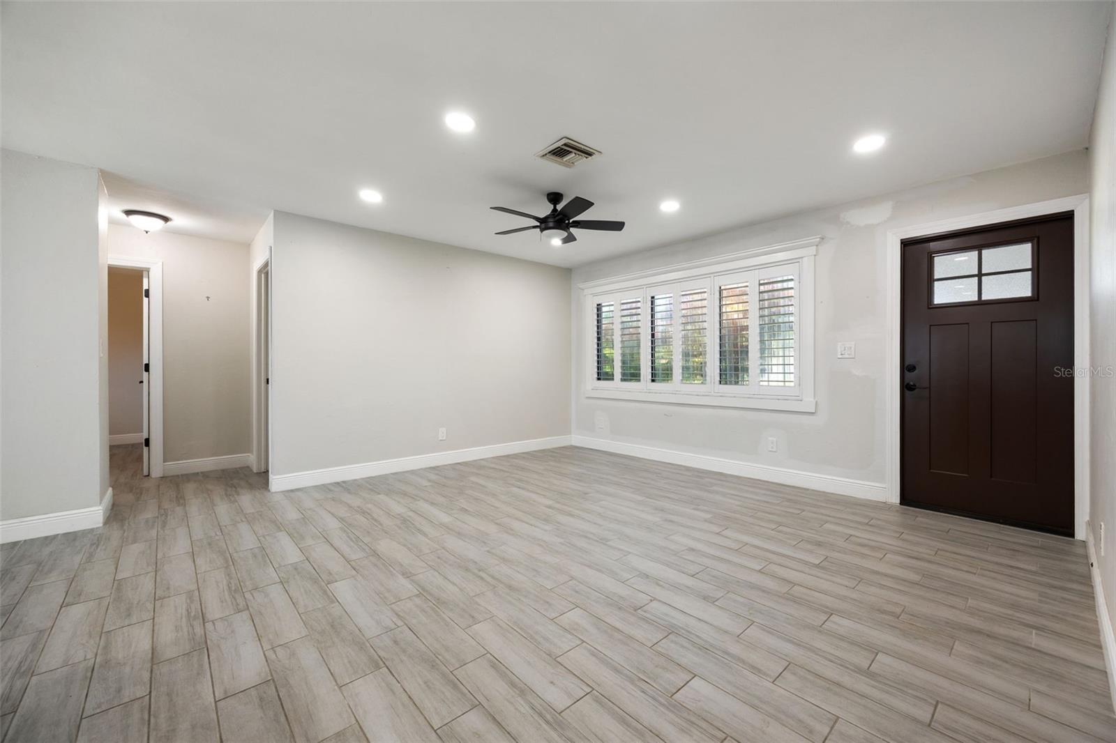 Image 12 of 52 For 1432 11th Street