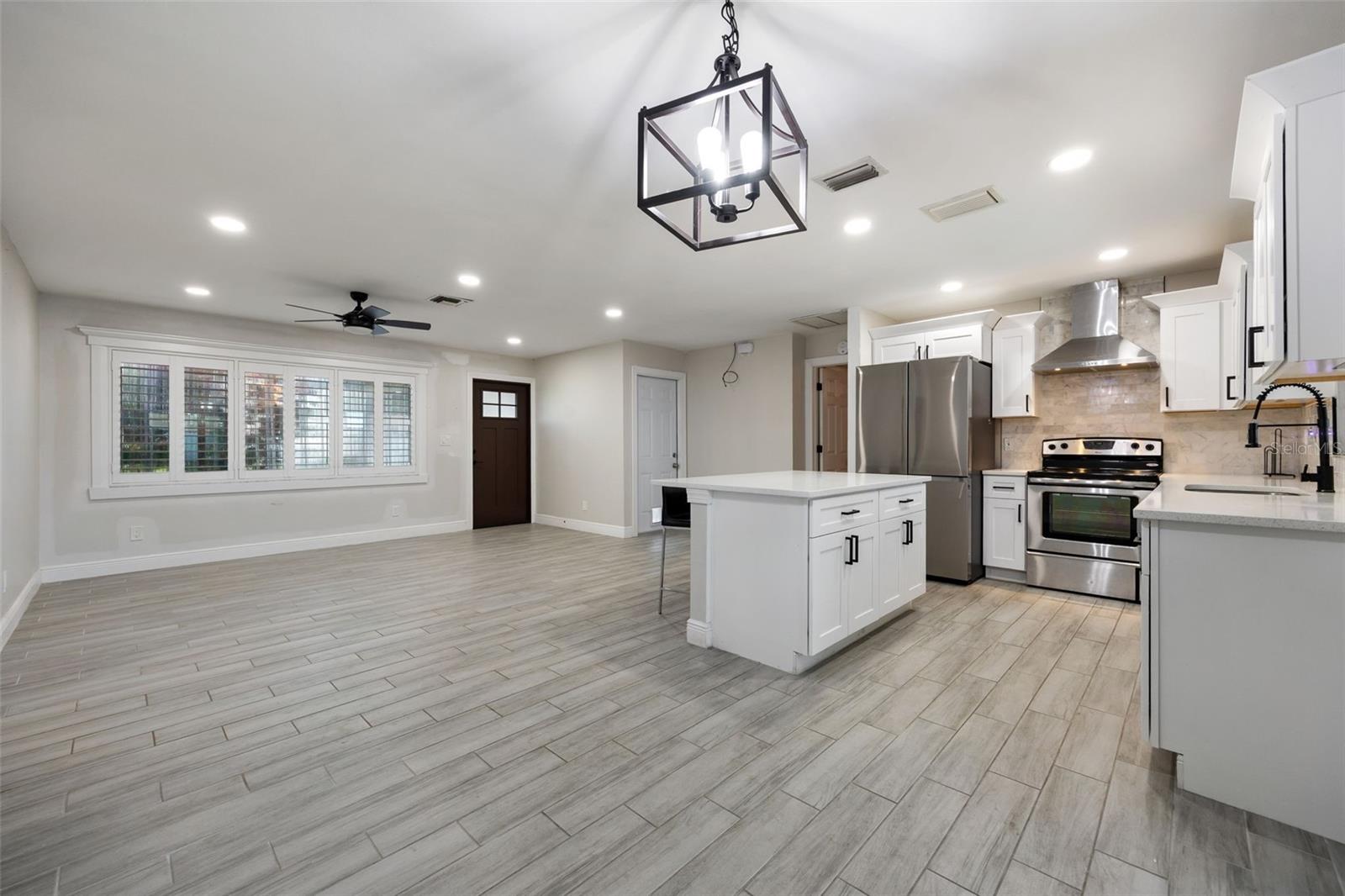 Image 18 of 52 For 1432 11th Street