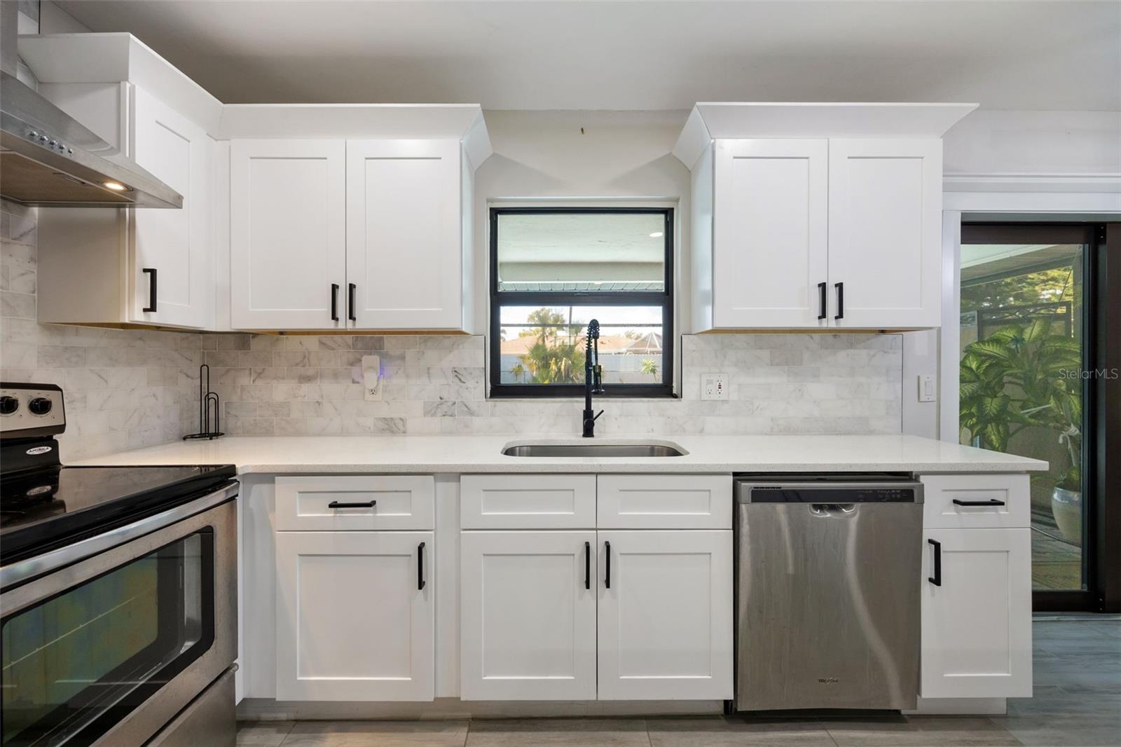 Image 19 of 52 For 1432 11th Street