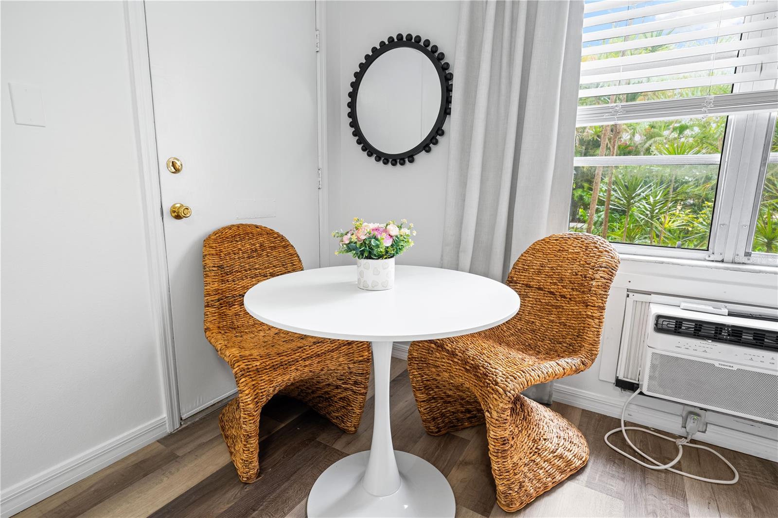 Image 12 of 35 For 3700 Osprey Avenue 112