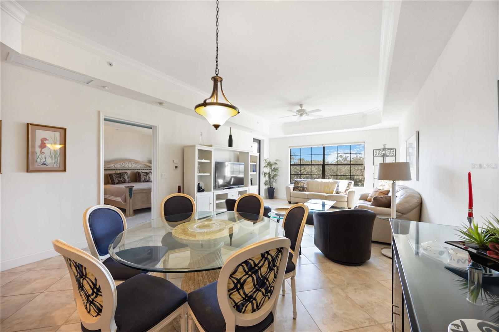 Image 11 of 64 For 7702 Lake Vista Court 305