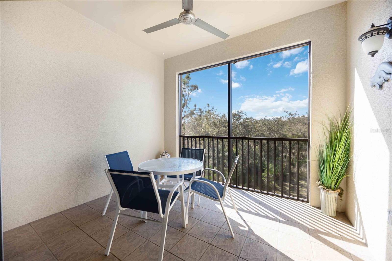 Image 24 of 64 For 7702 Lake Vista Court 305