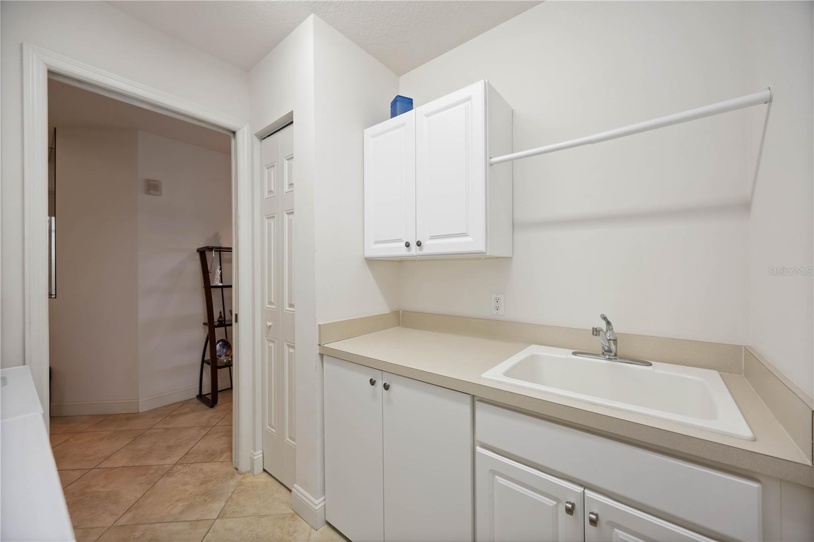 Image 34 of 64 For 7702 Lake Vista Court 305