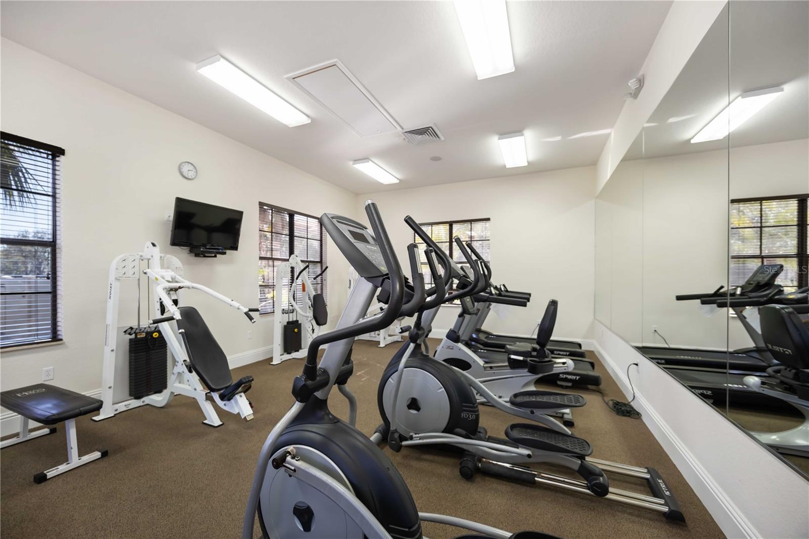 Image 40 of 64 For 7702 Lake Vista Court 305