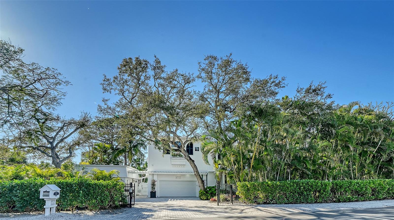 Image 4 of 88 For 4712 Higel Avenue