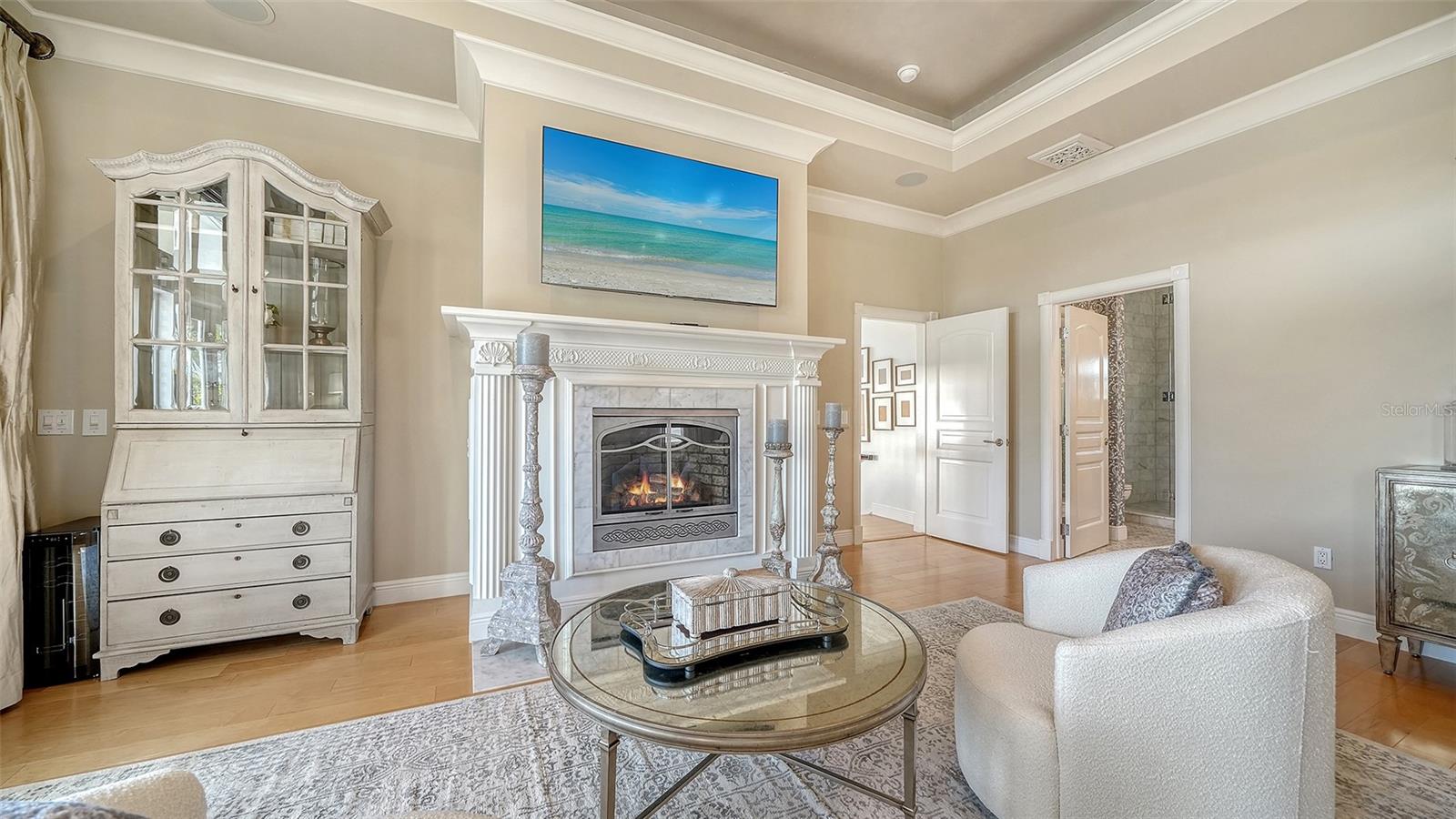 Image 41 of 88 For 4712 Higel Avenue