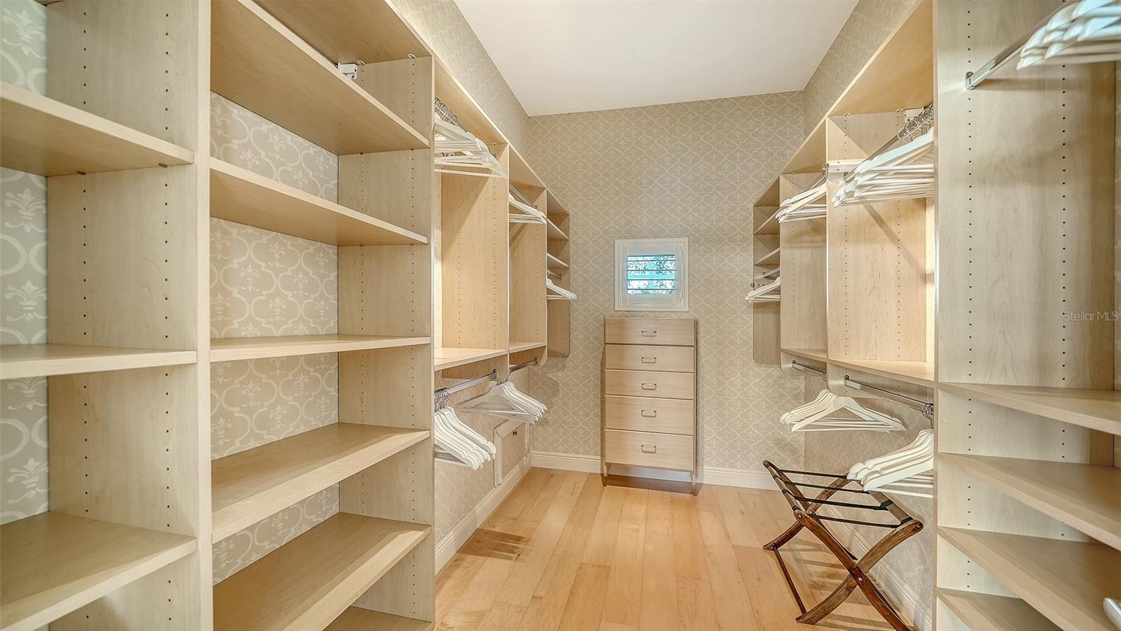 Image 45 of 88 For 4712 Higel Avenue