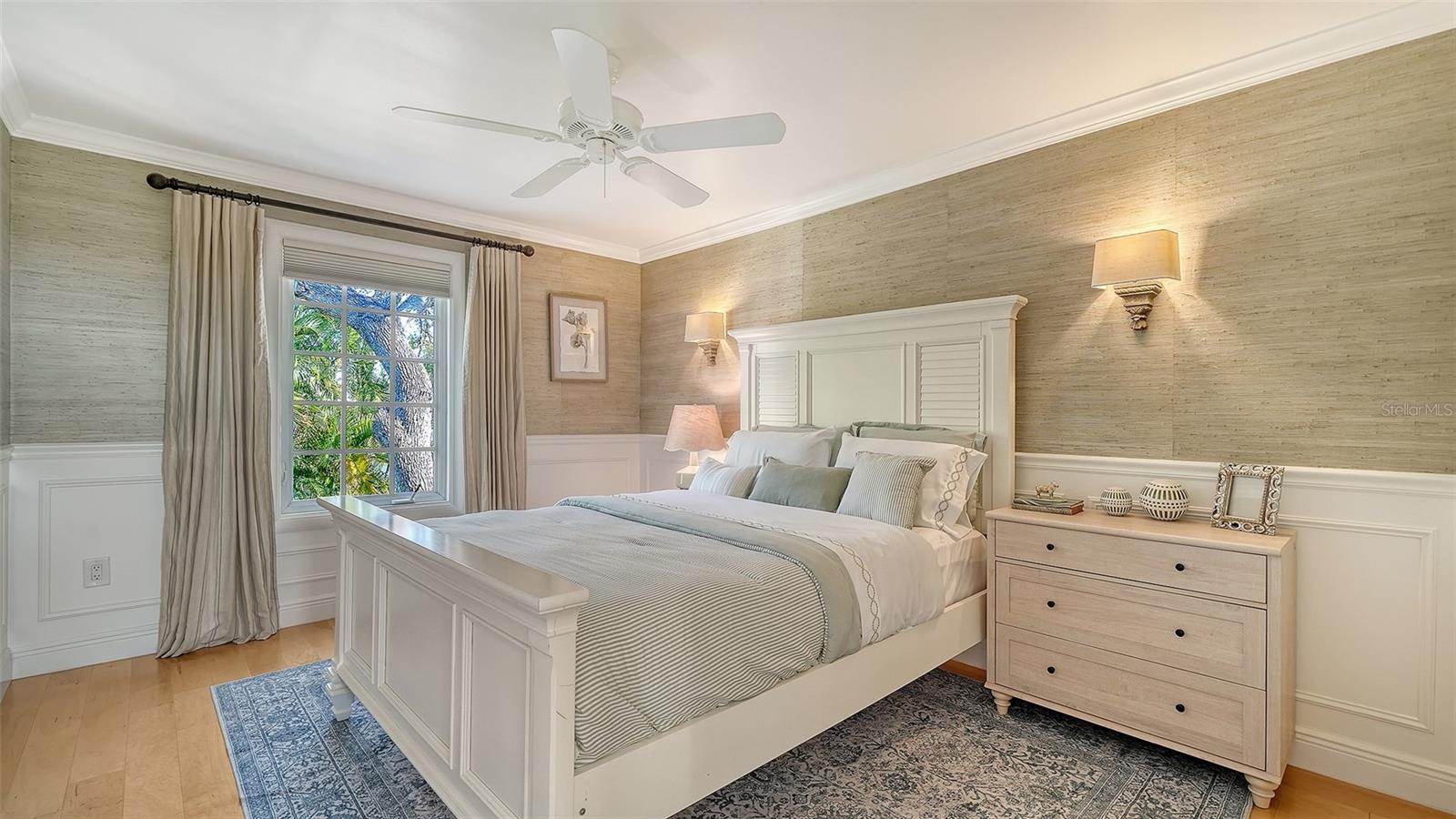 Image 46 of 88 For 4712 Higel Avenue