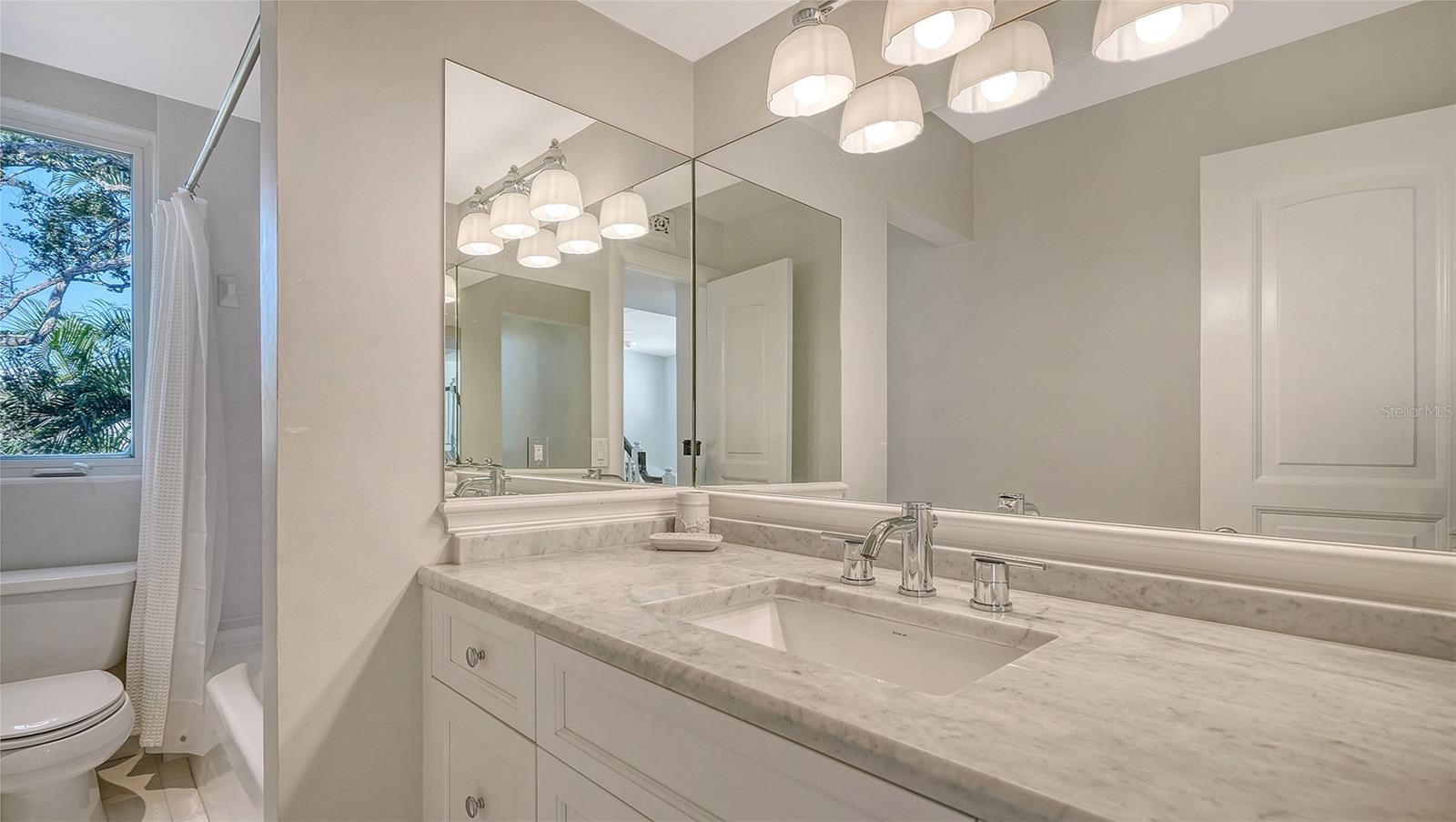 Image 48 of 88 For 4712 Higel Avenue