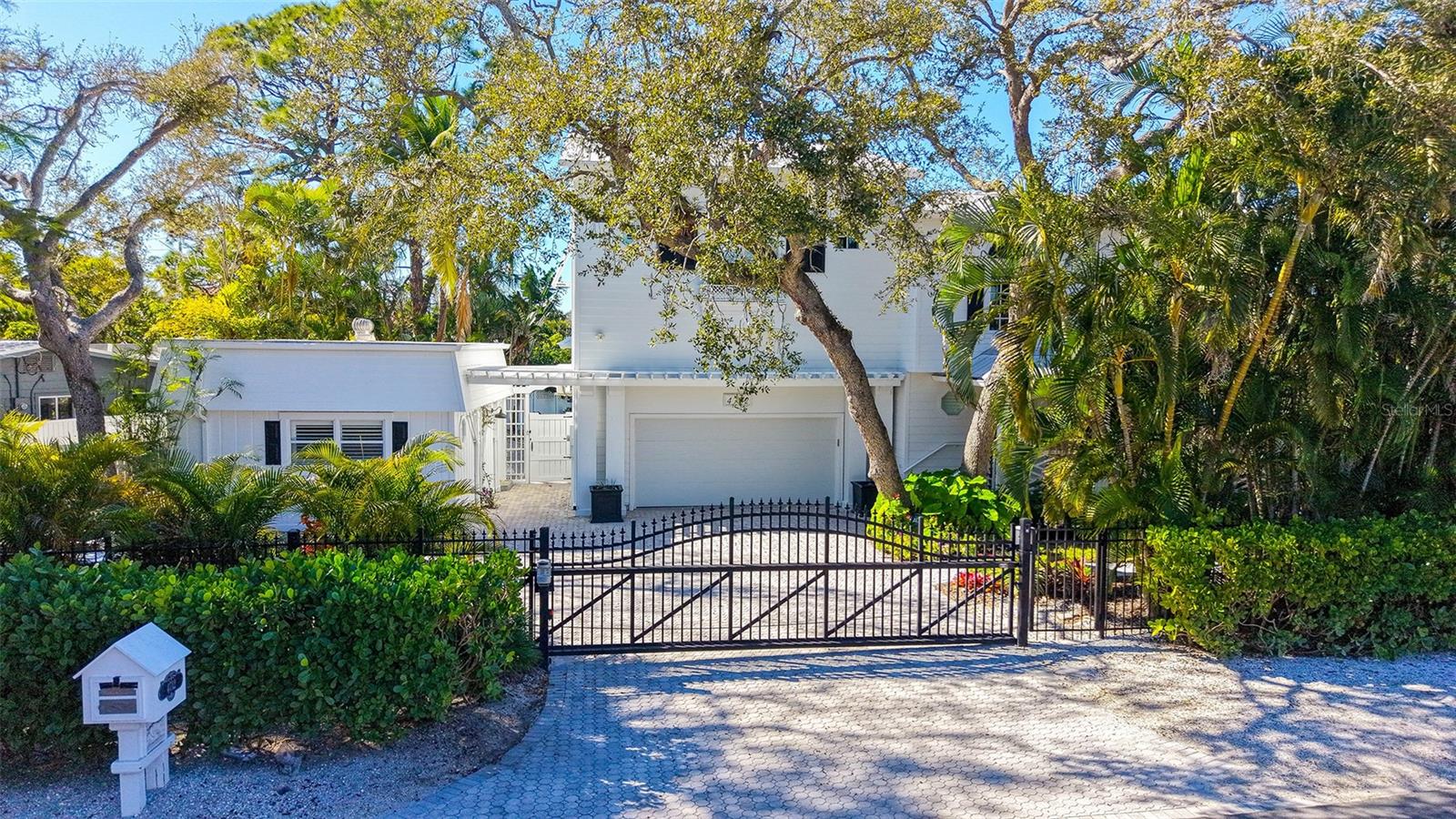 Image 5 of 88 For 4712 Higel Avenue