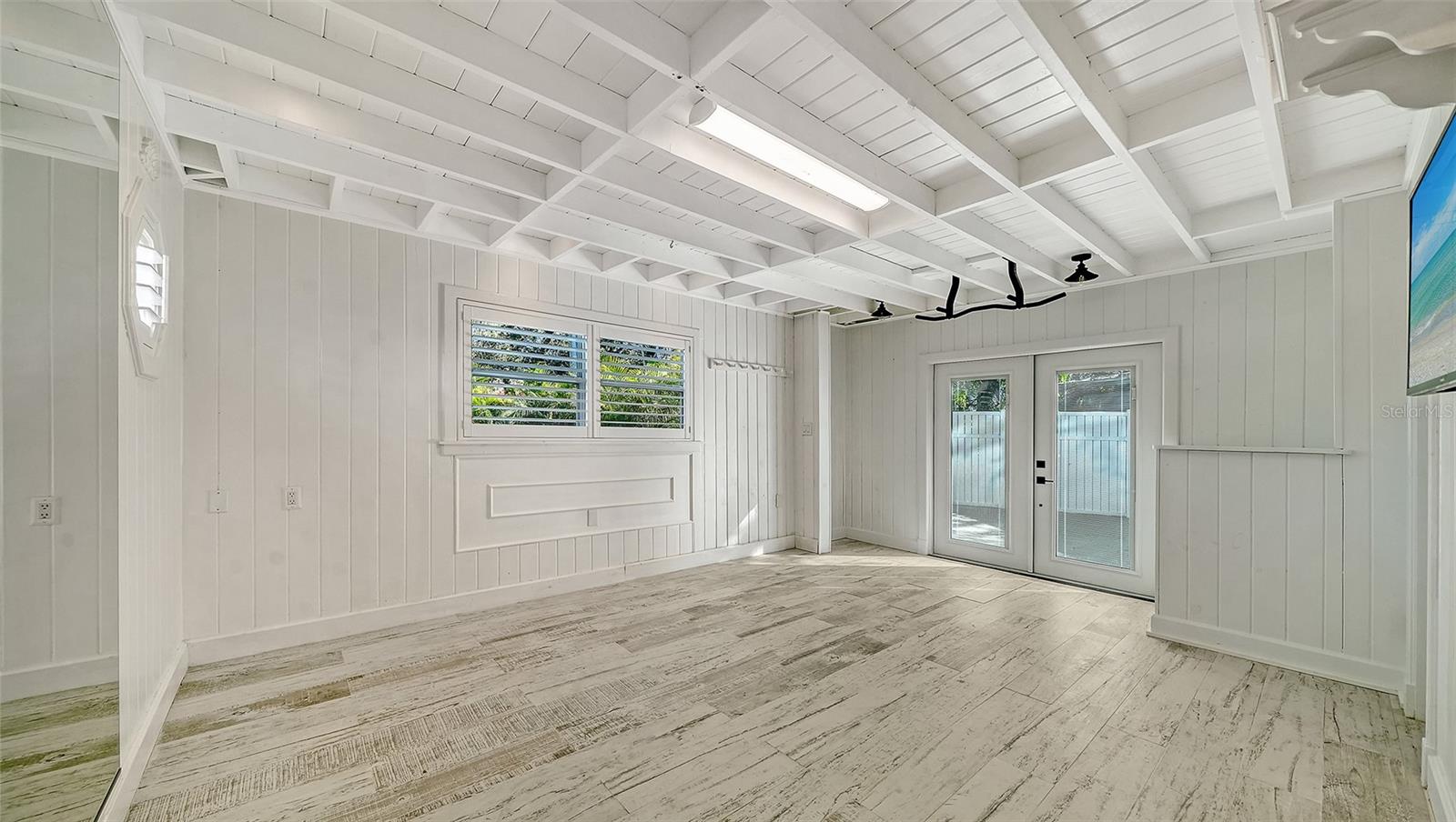 Image 58 of 88 For 4712 Higel Avenue