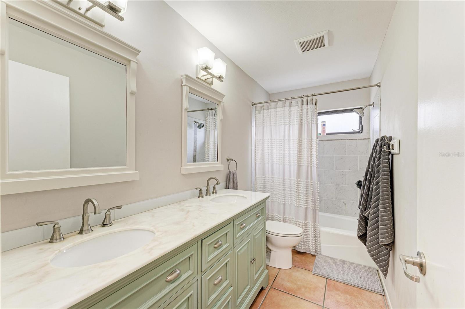 Image 43 of 54 For 3871 Easton Street