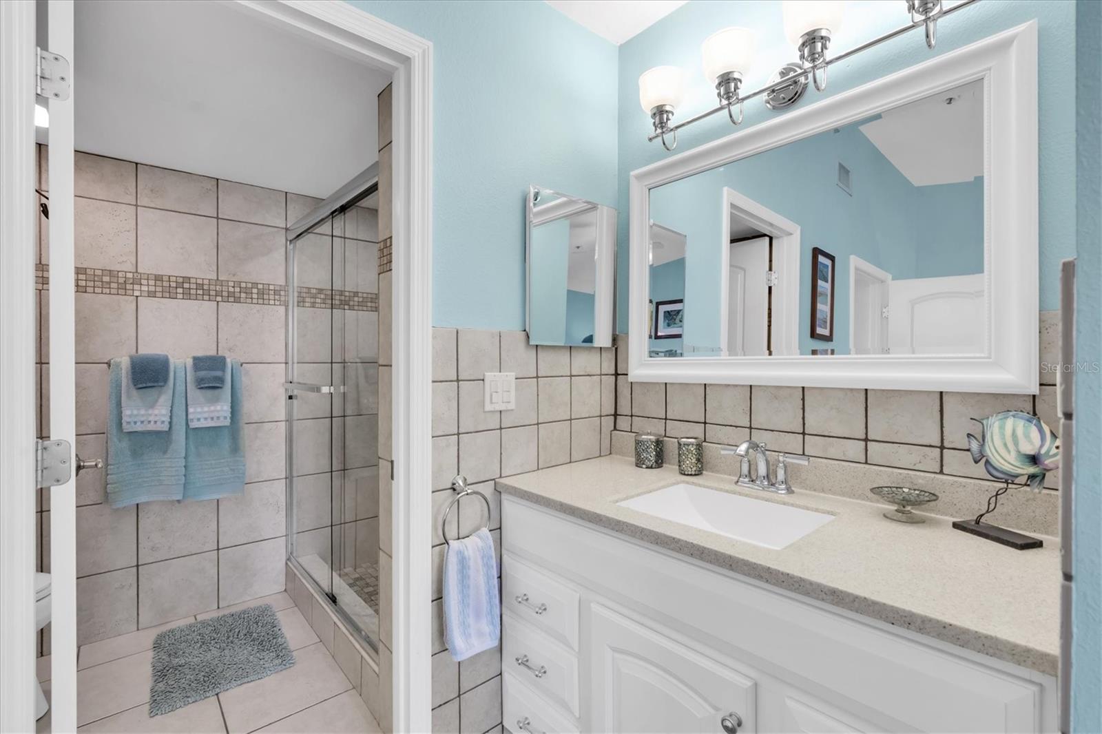 Image 18 of 35 For 3601 Bay Drive 206