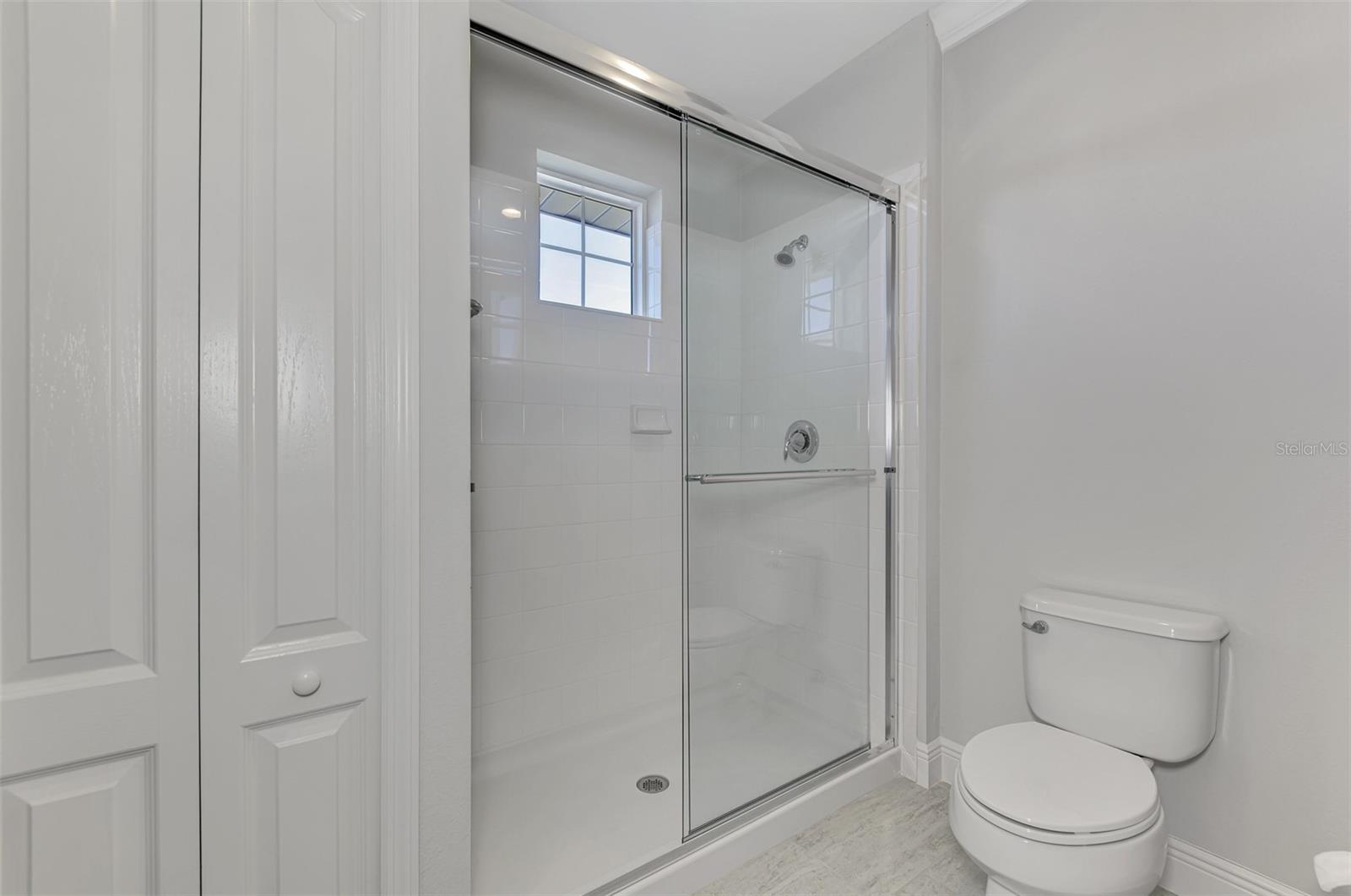 Image 69 of 100 For 12301 Auburndale Court