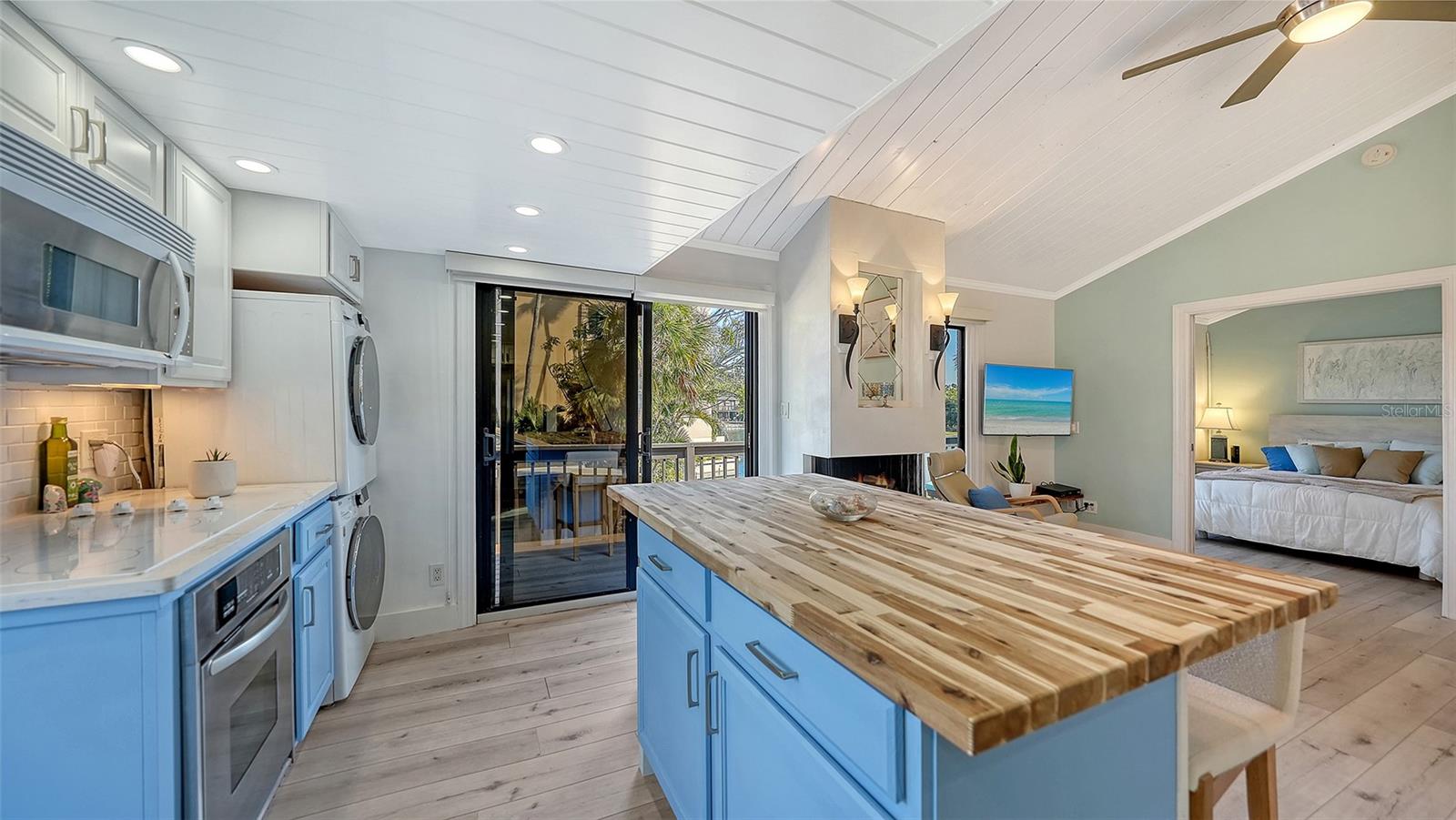 Image 11 of 25 For 24 Sandy Cove Road A6-d