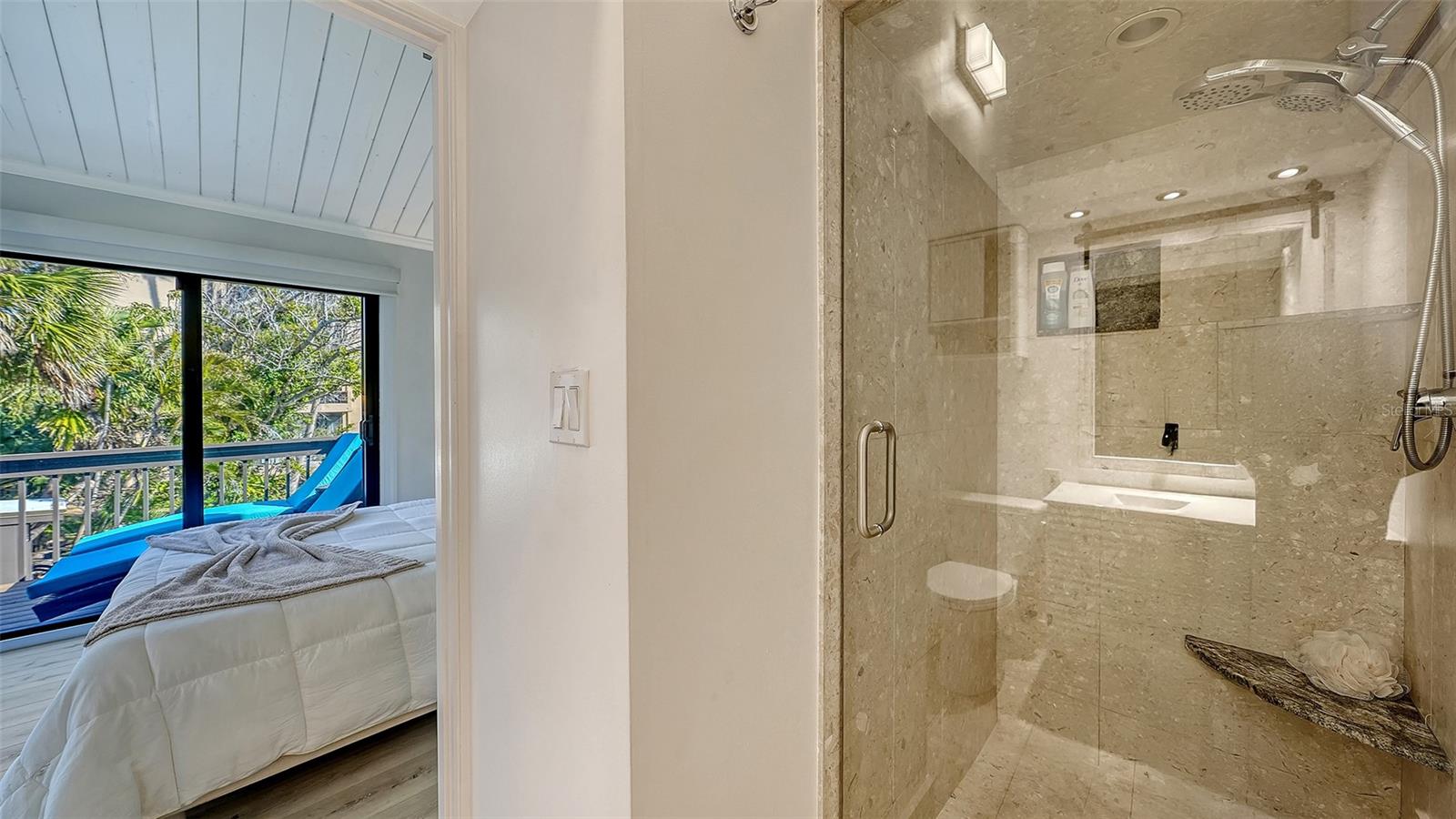 Image 18 of 25 For 24 Sandy Cove Road A6-d