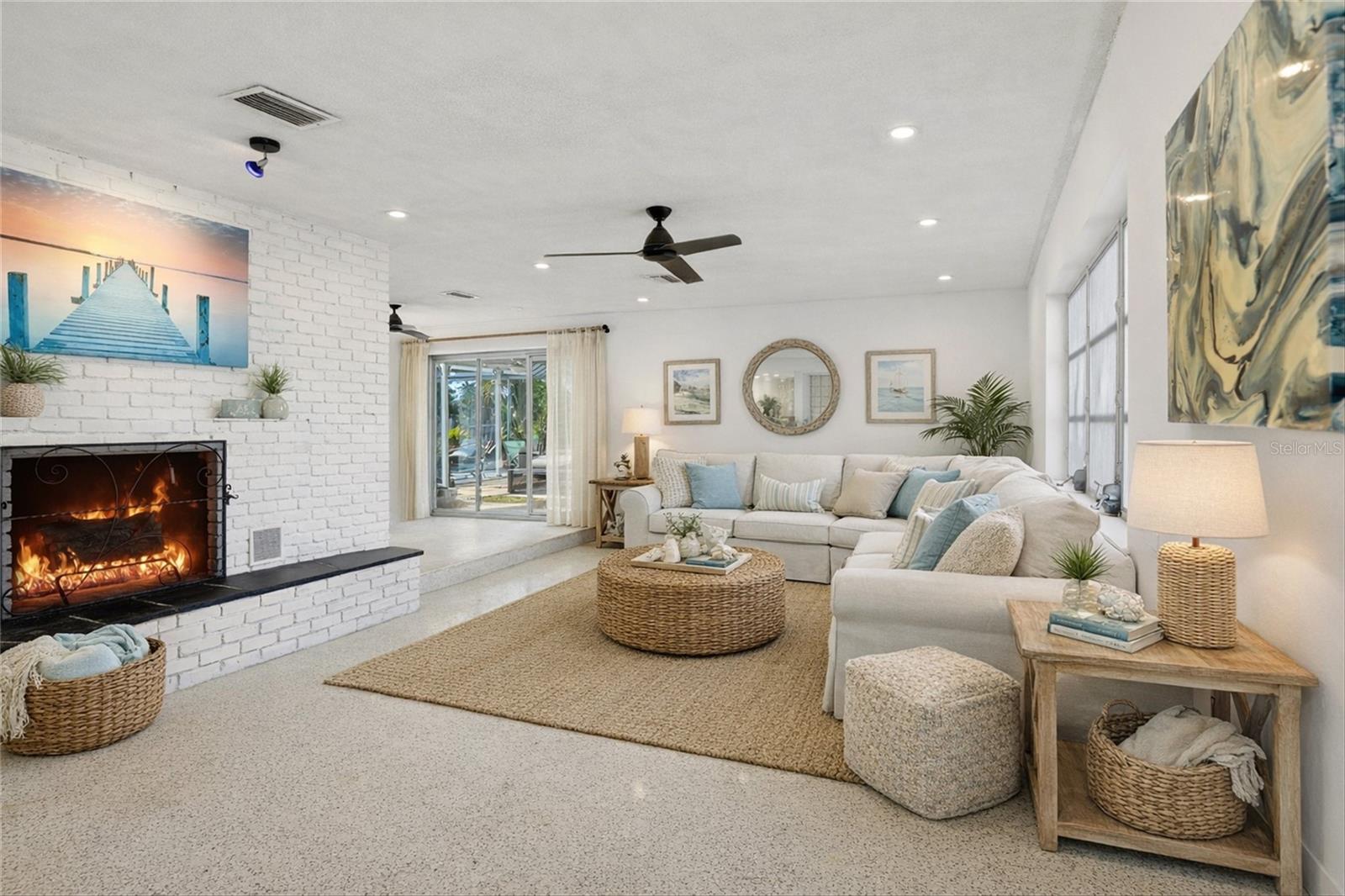 Image 13 of 46 For 552 Juan Anasco Drive