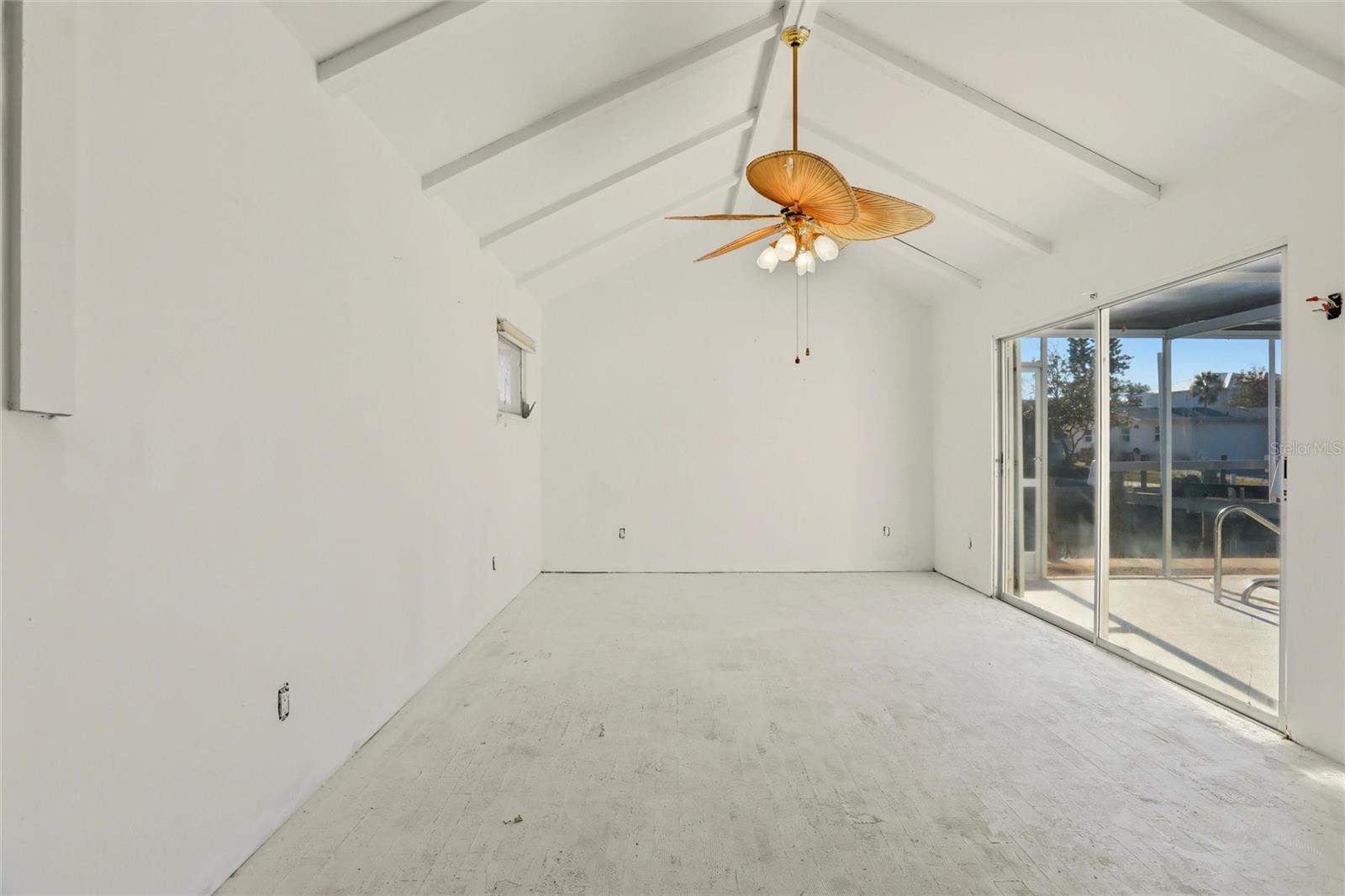 Image 22 of 46 For 552 Juan Anasco Drive