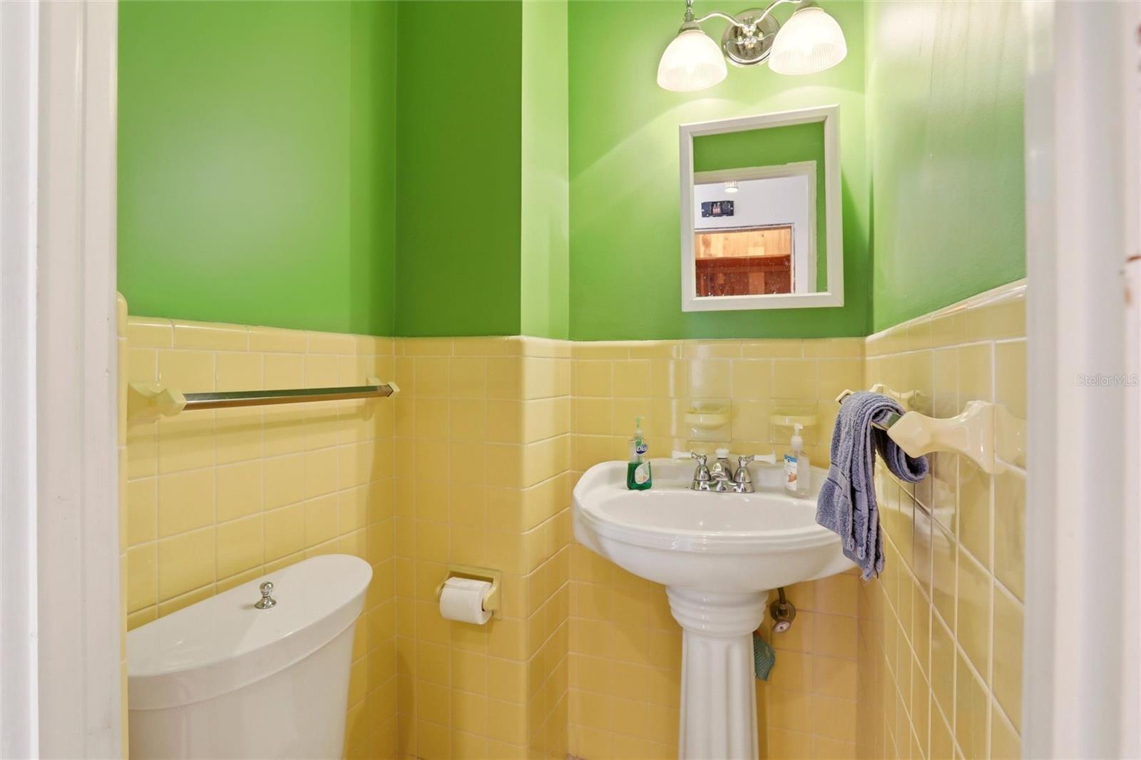 Image 31 of 46 For 552 Juan Anasco Drive