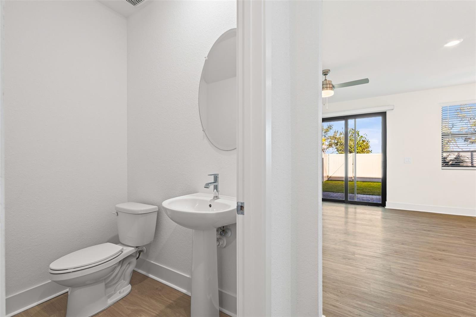 Image 7 of 34 For 14456 Stellar Place