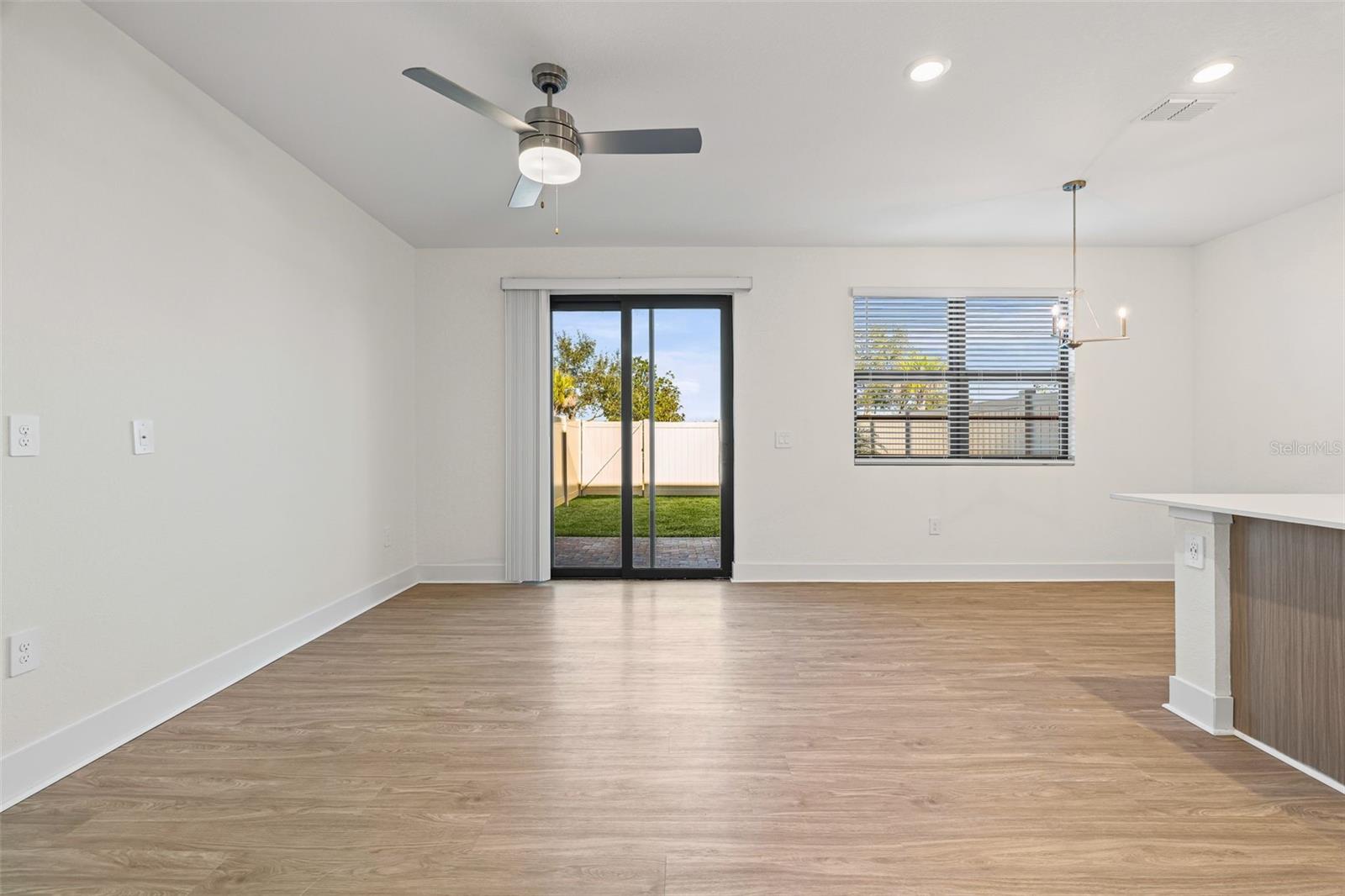 Image 9 of 34 For 14456 Stellar Place