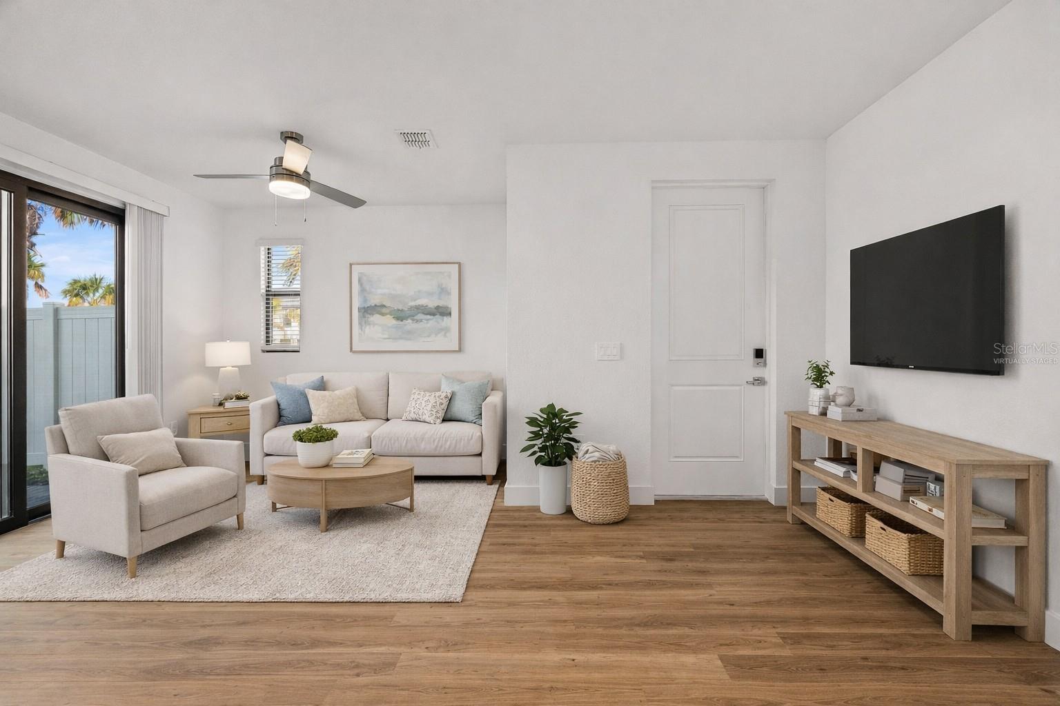 Image 8 of 44 For 8025 Gulfstream Court